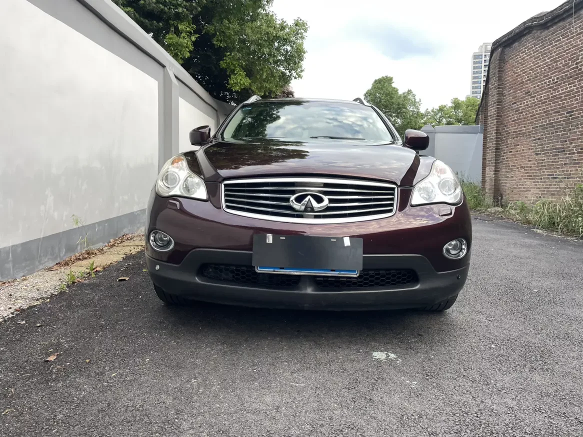 Infiniti QX50