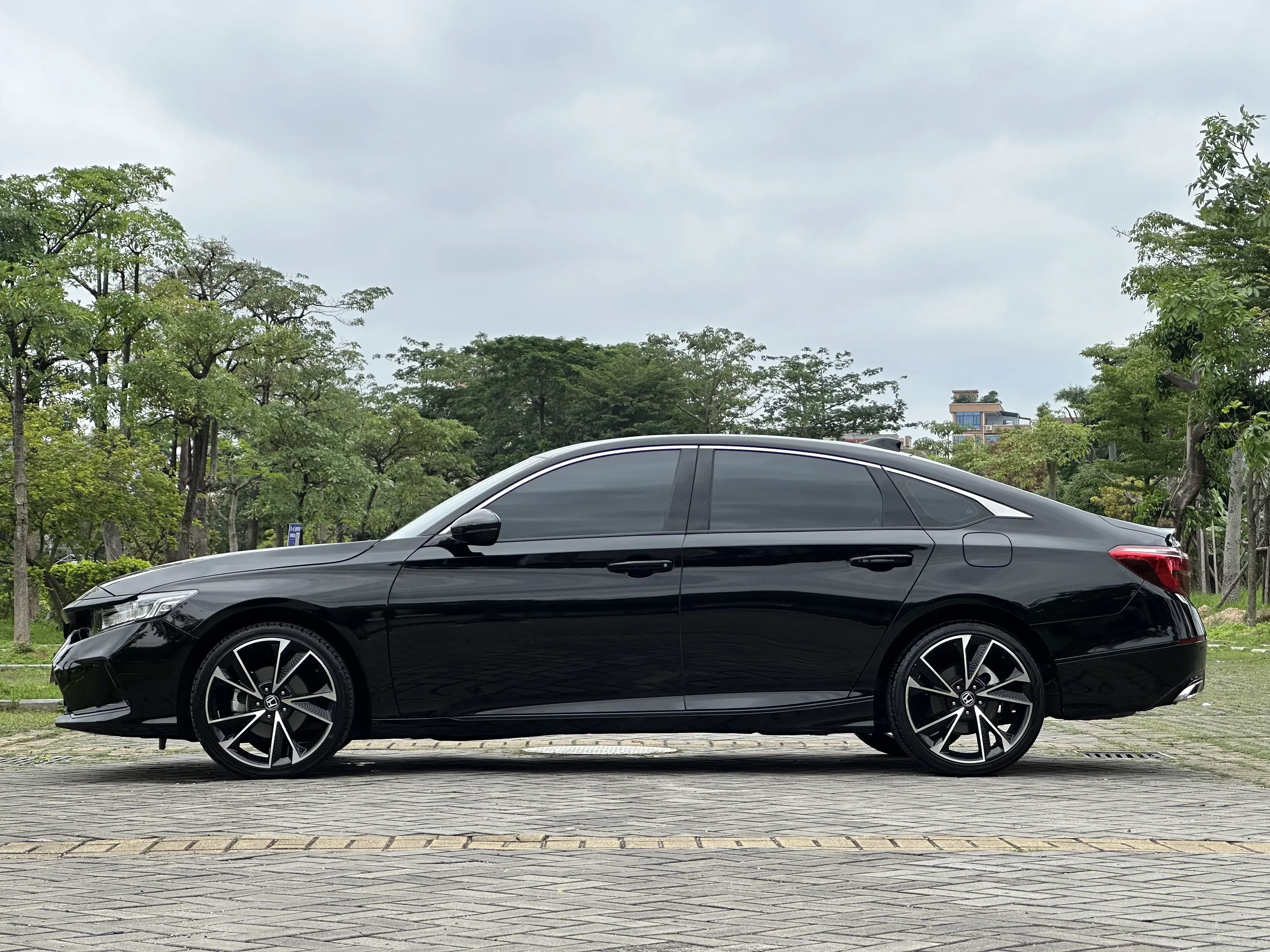 Honda Inspire