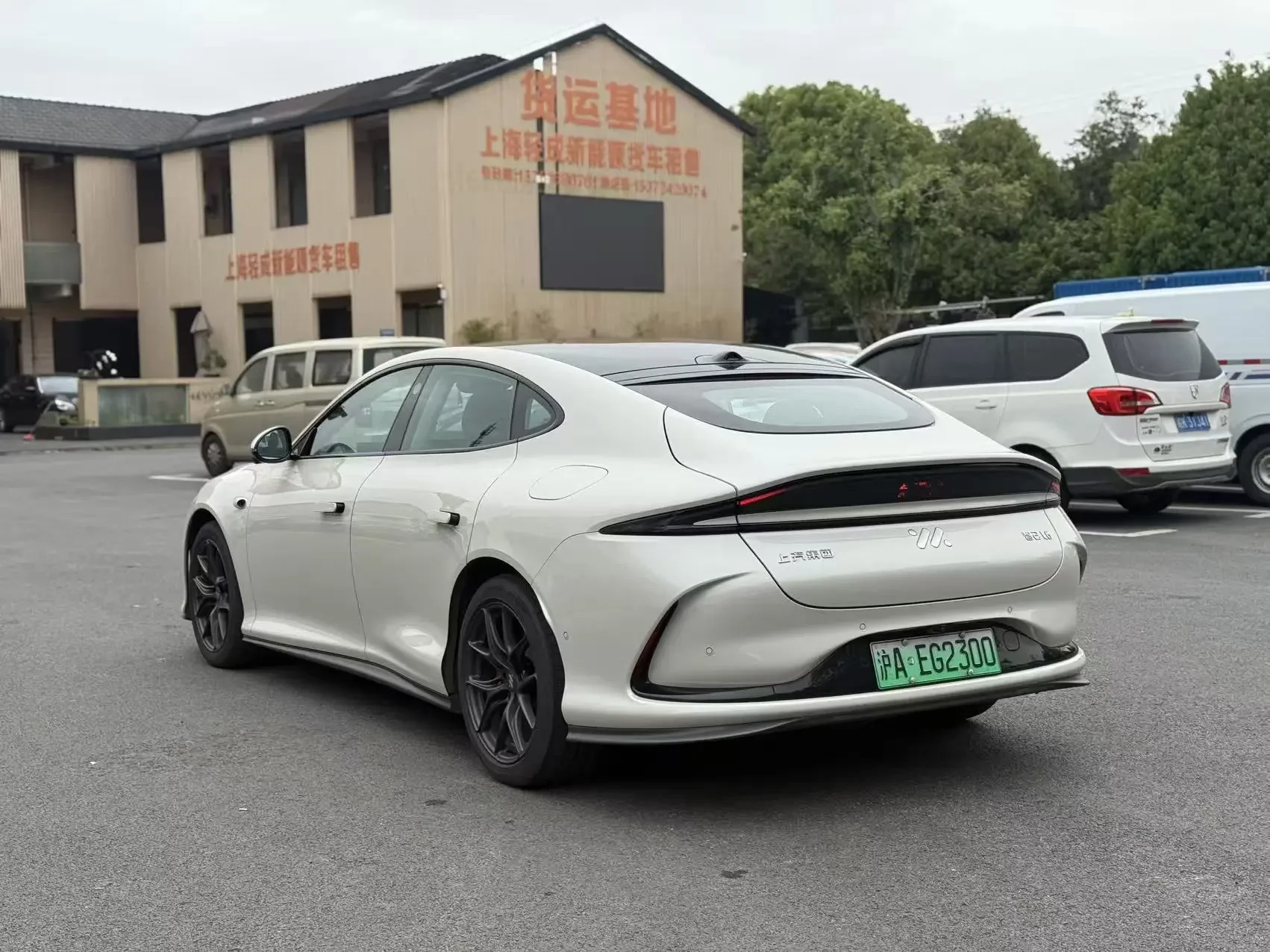 Zhiji L6