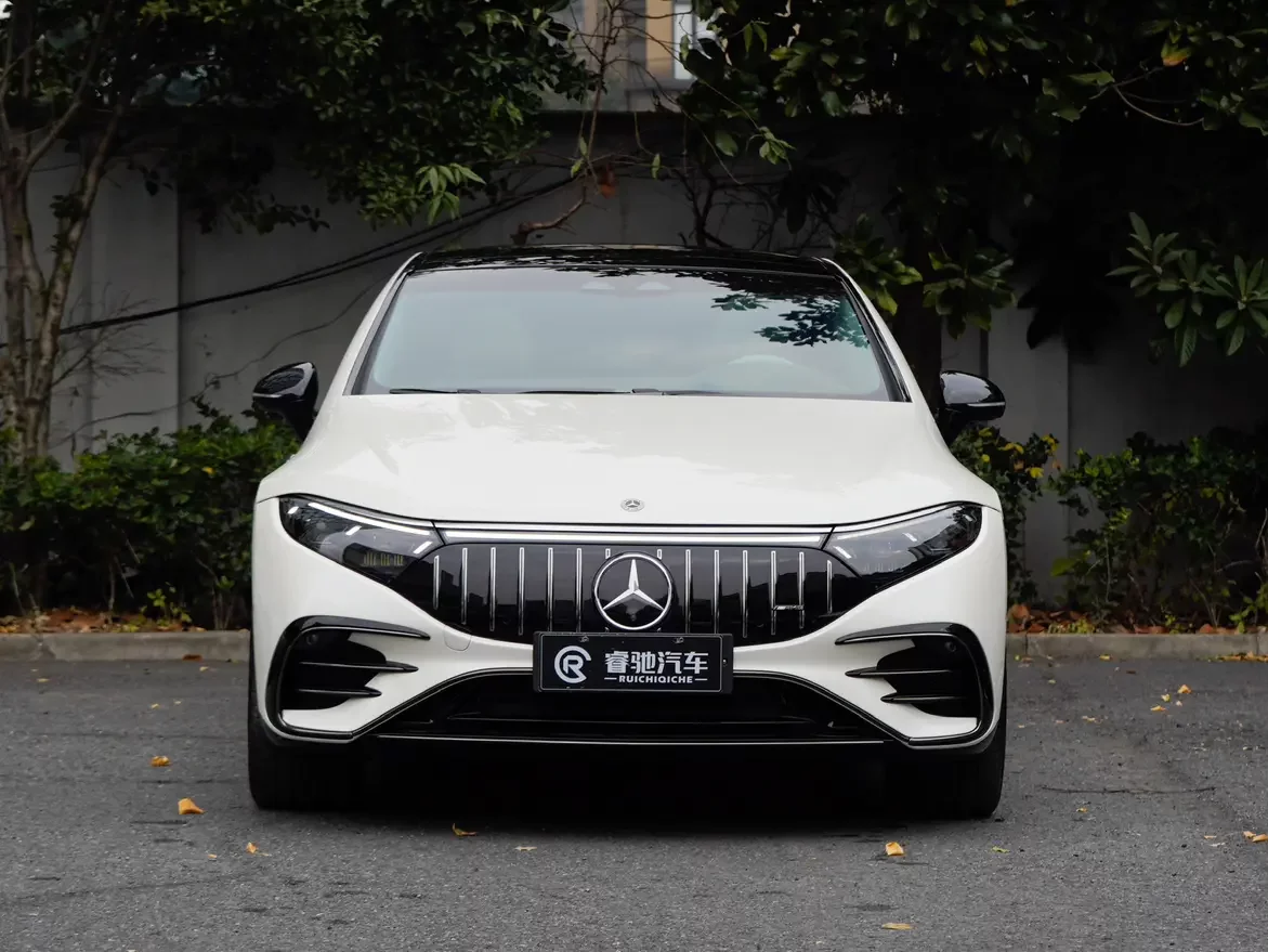 Mercedes-Benz EQS AMG
