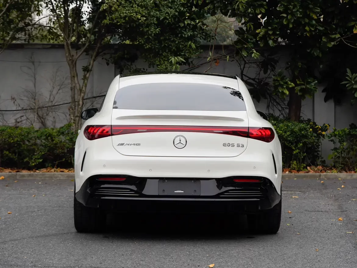 Mercedes-Benz EQS AMG