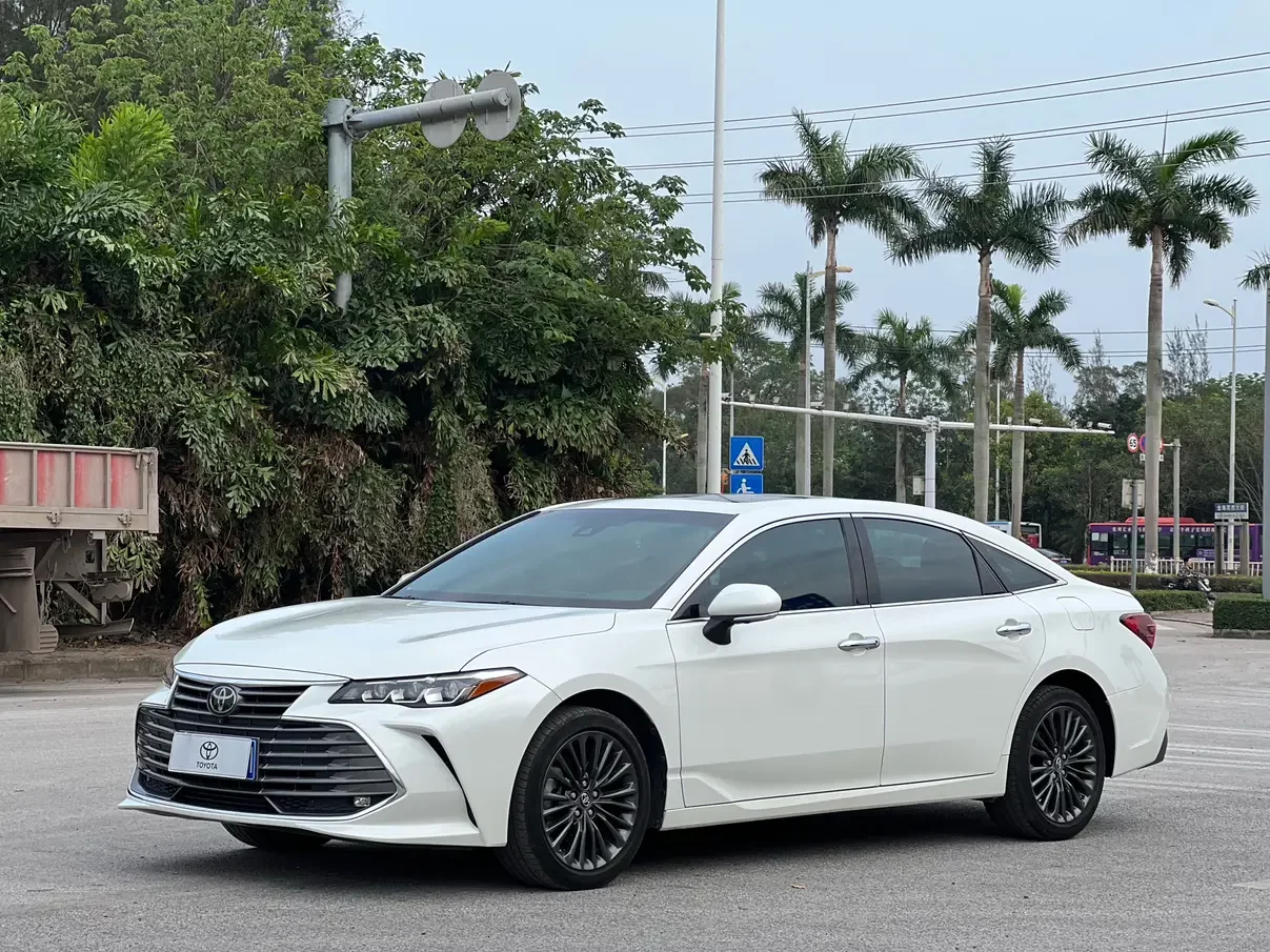 Toyota Avalon