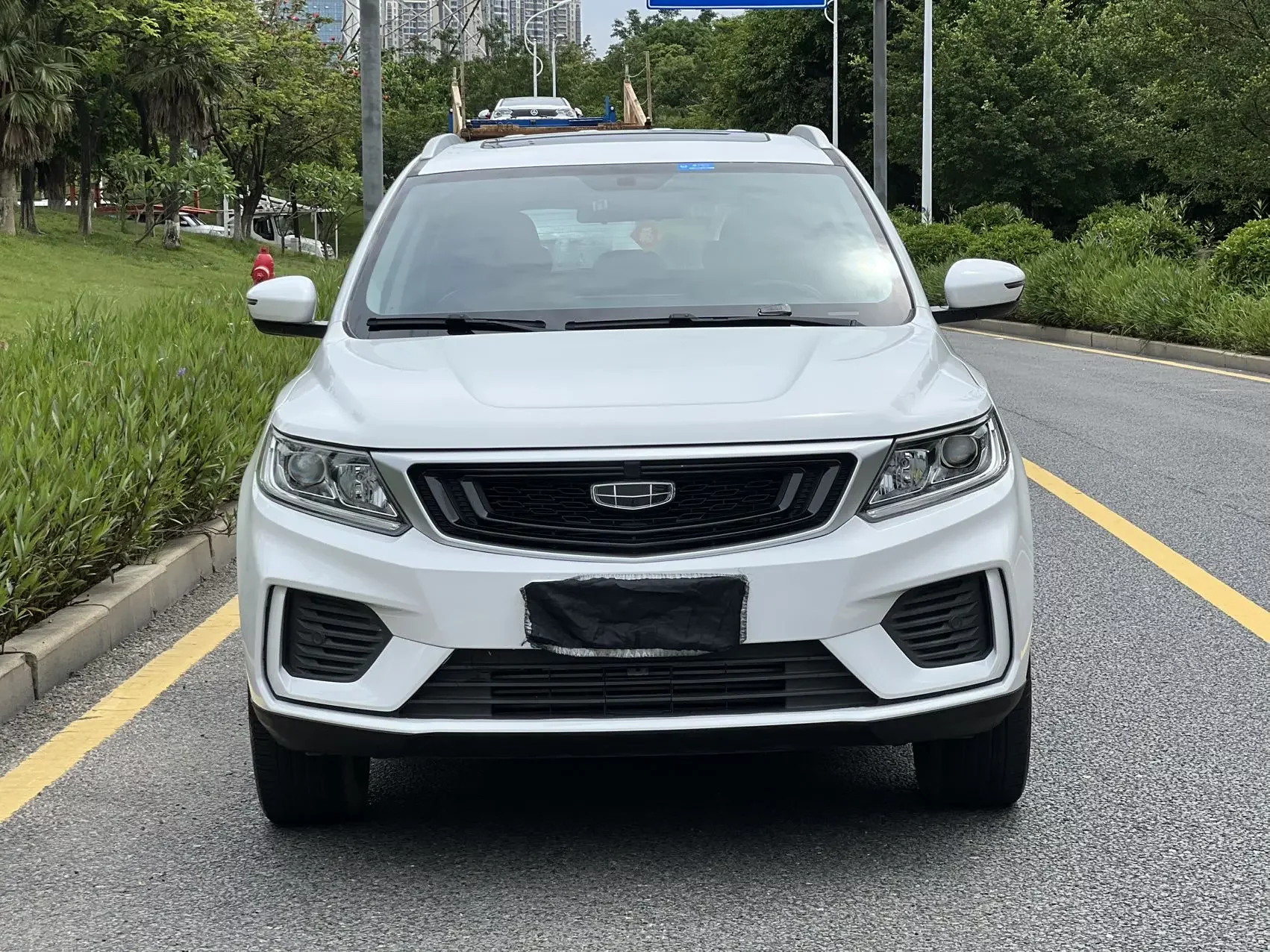 Geely Vision X6