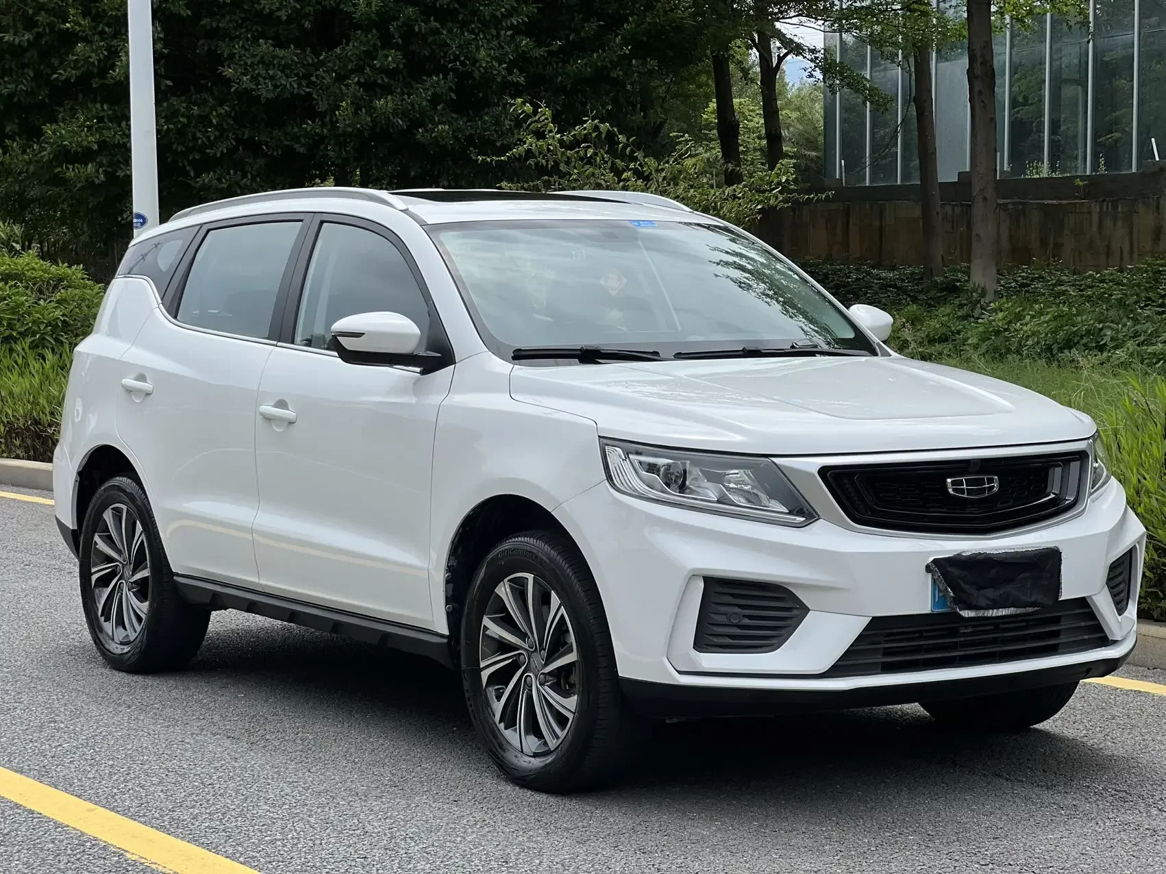 Geely Vision X6