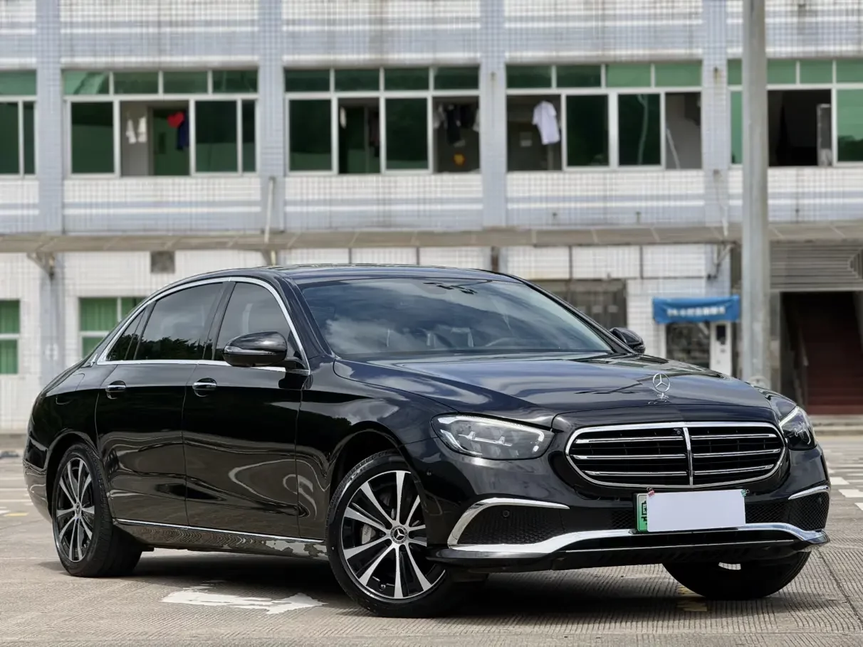 Mercedes-Benz E-Class PHEV
