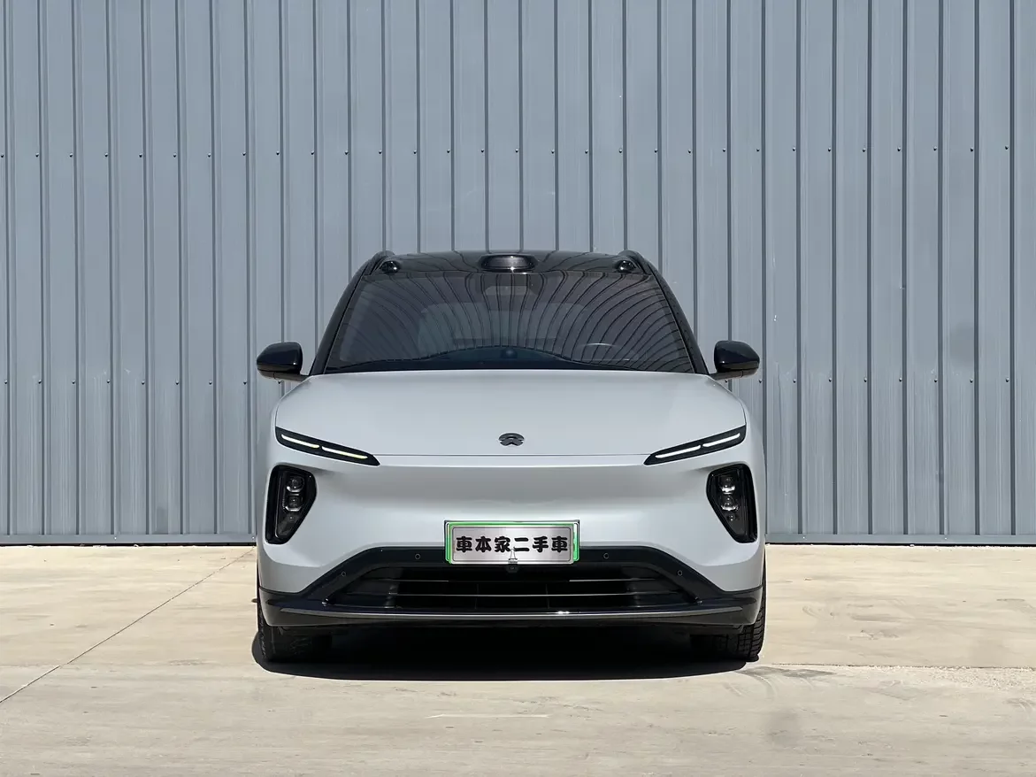 NIO ES6