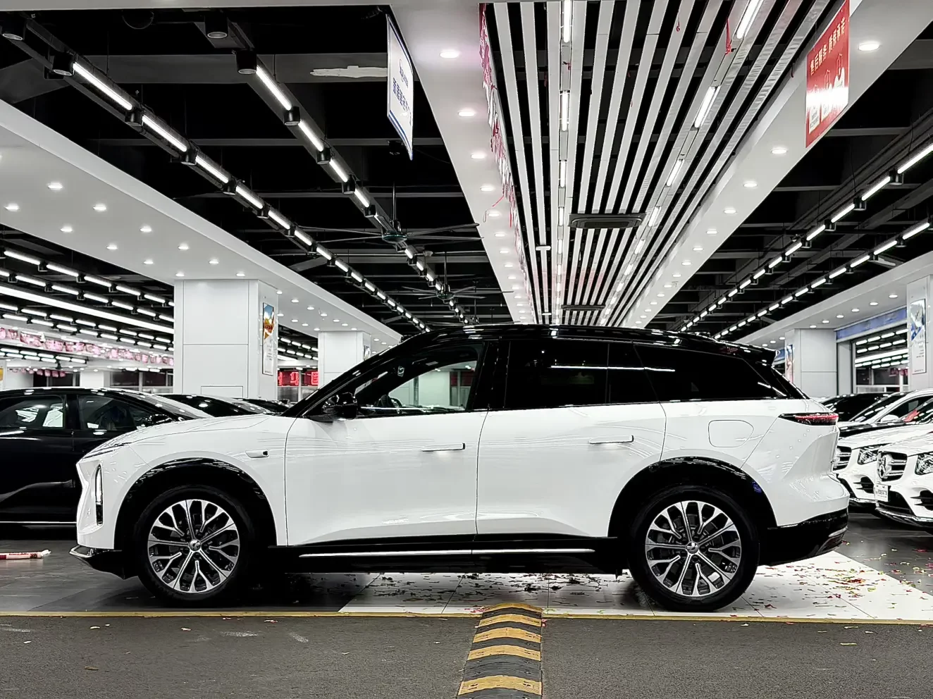 NIO ES6
