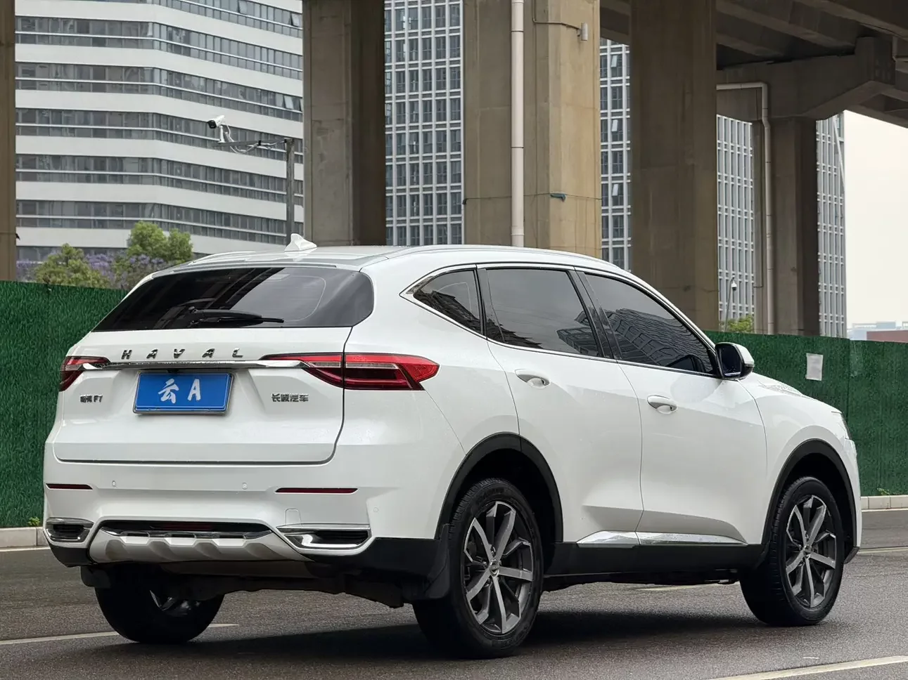 Haval F7