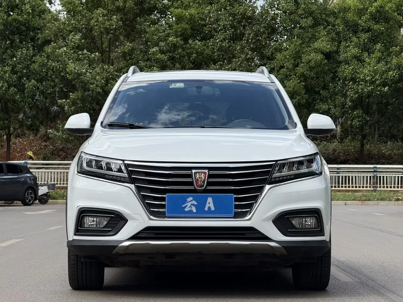 Roewe RX5