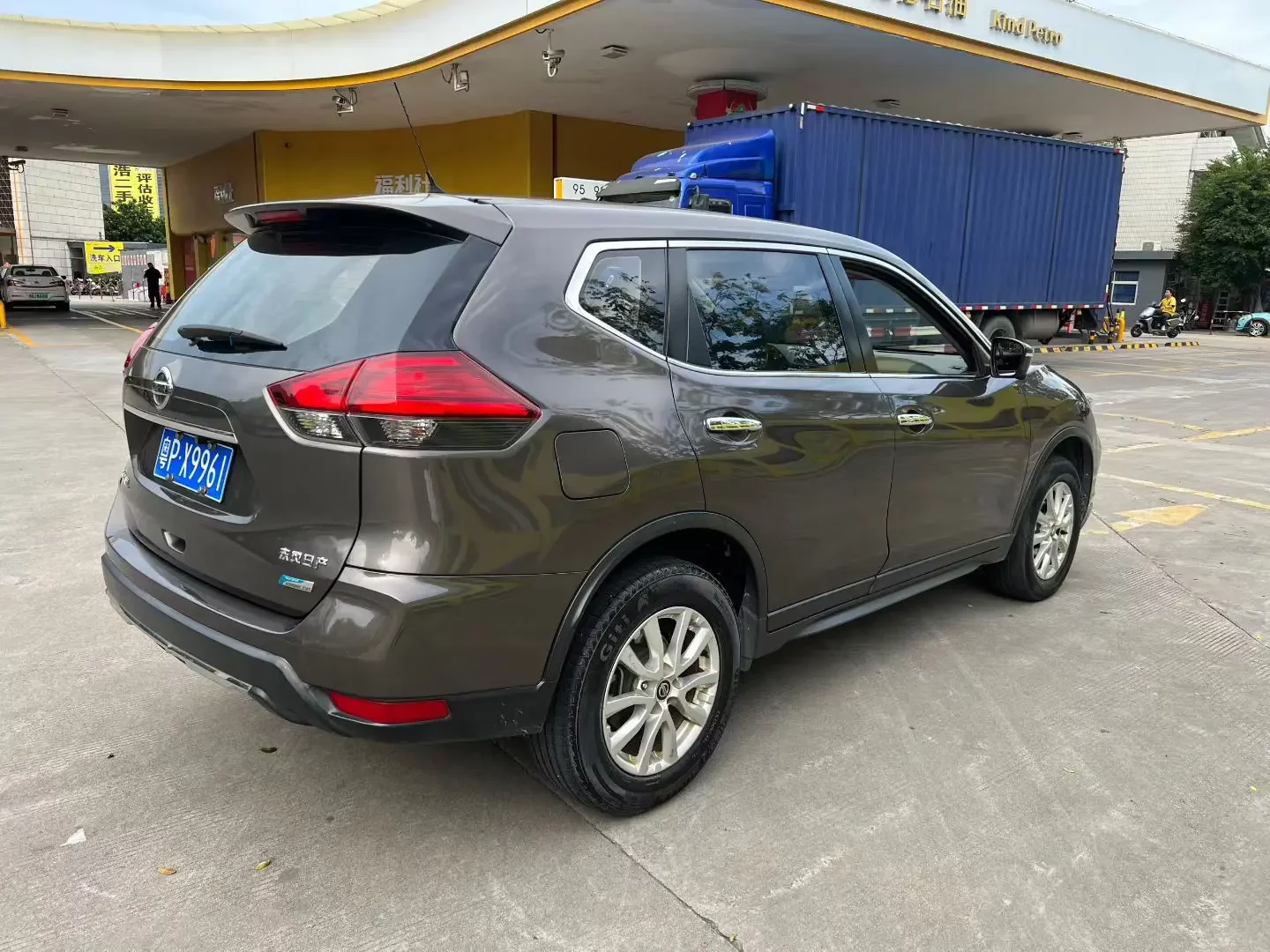 Nissan X-Trail