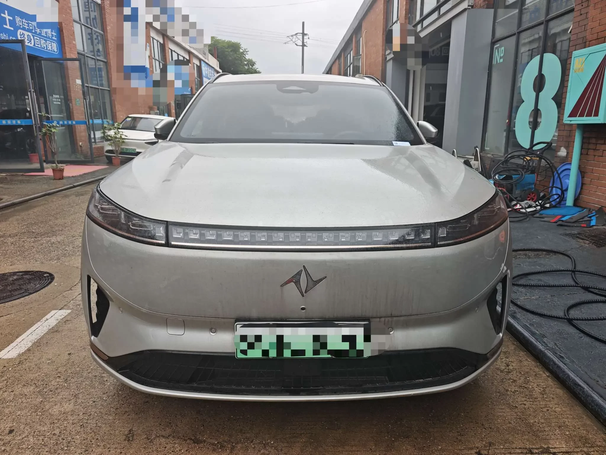 Dongfeng Yipai 008
