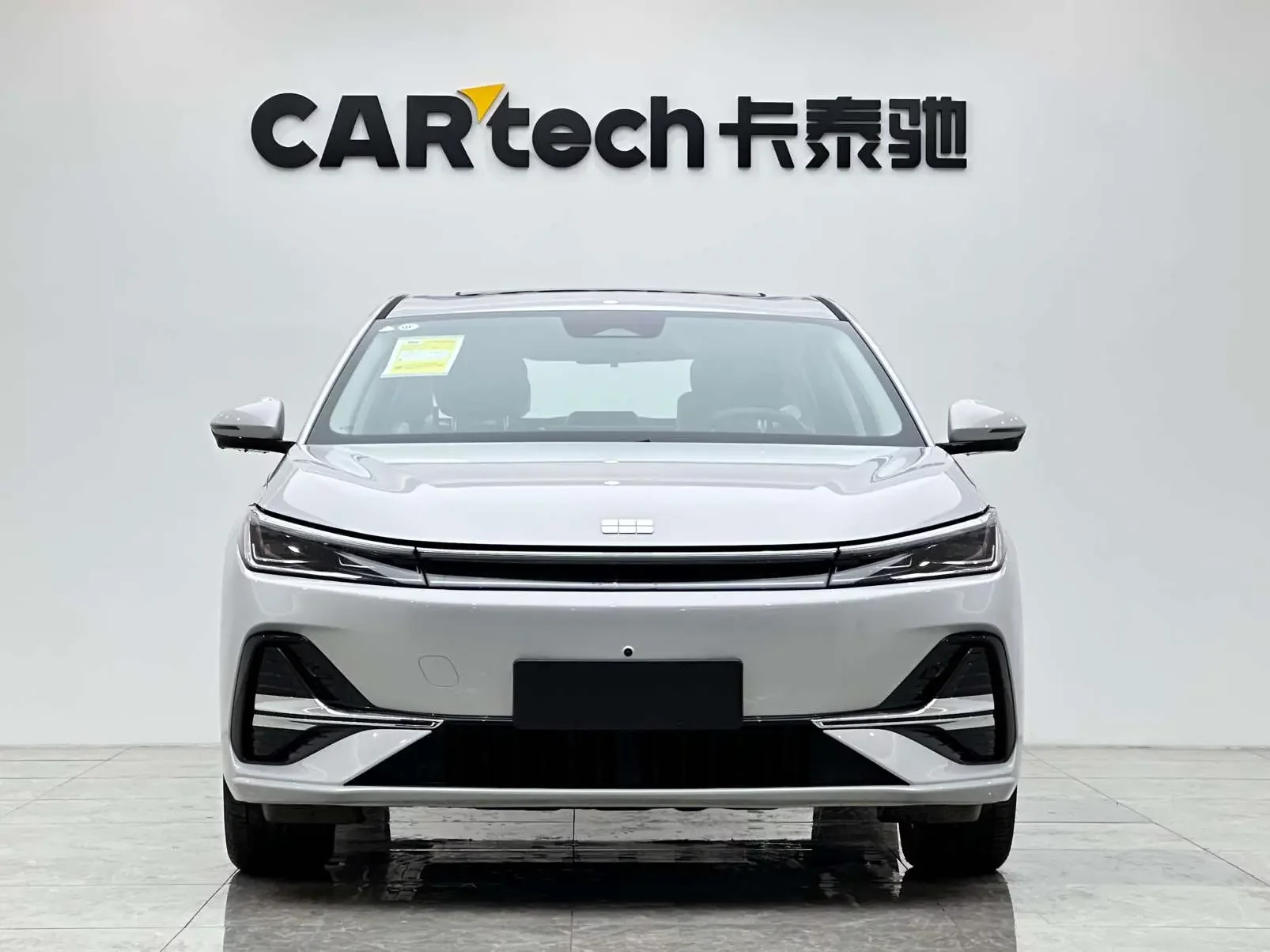 Geely Galaxy A7 EM