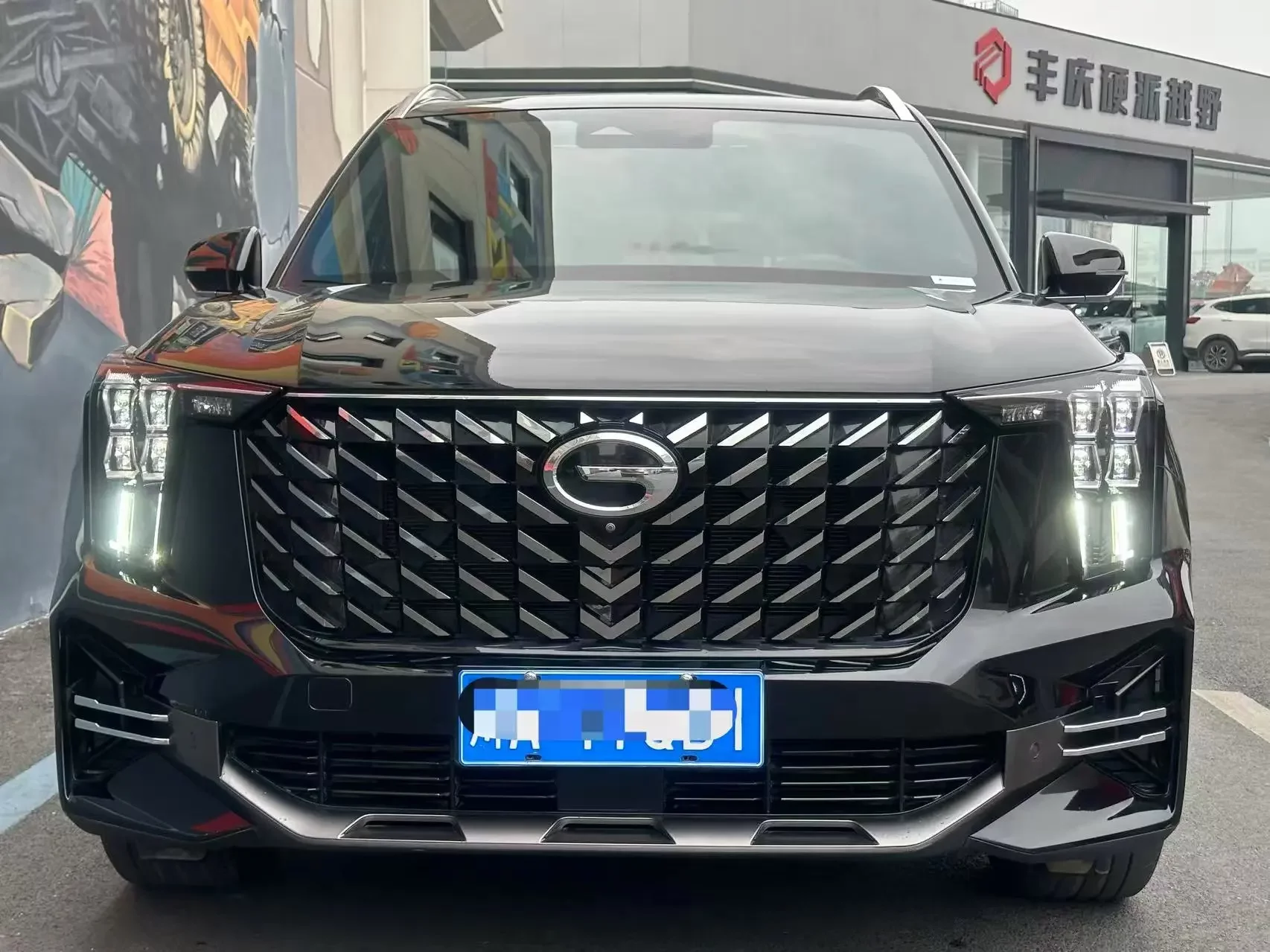 GAC Trumpchi GS8