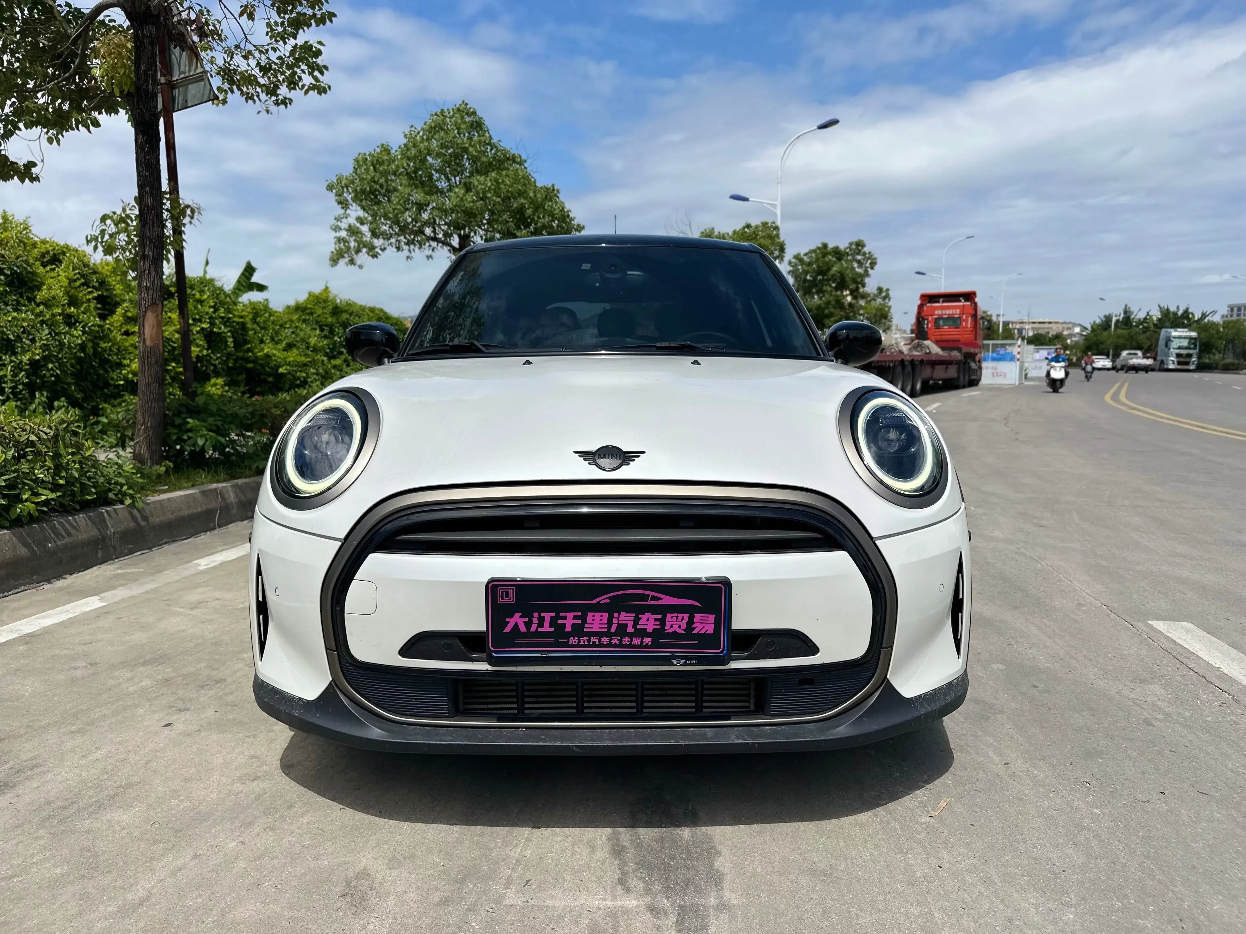 MINI MINI  из Китая