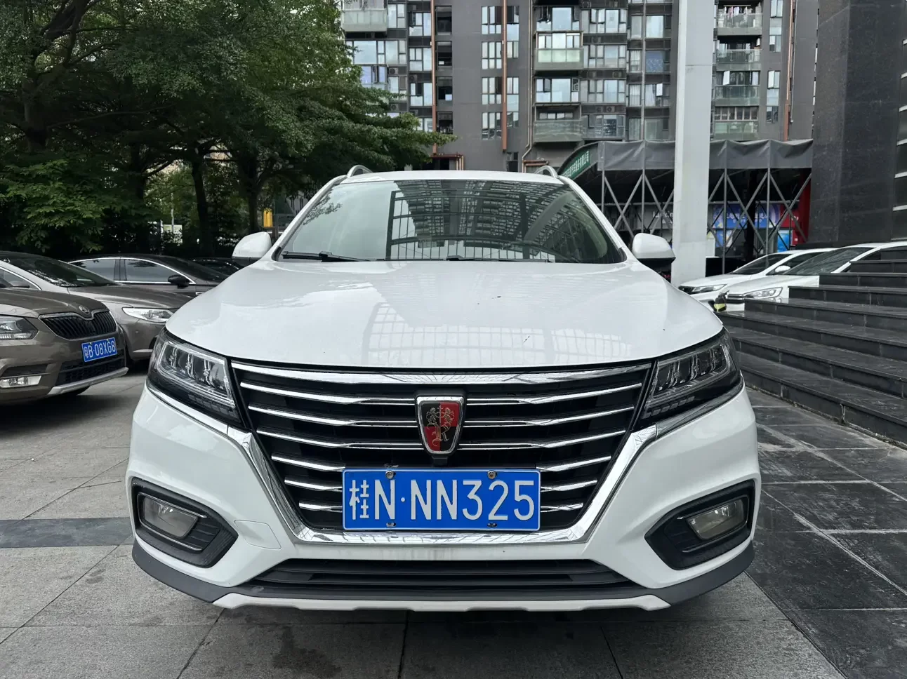 Roewe RX5