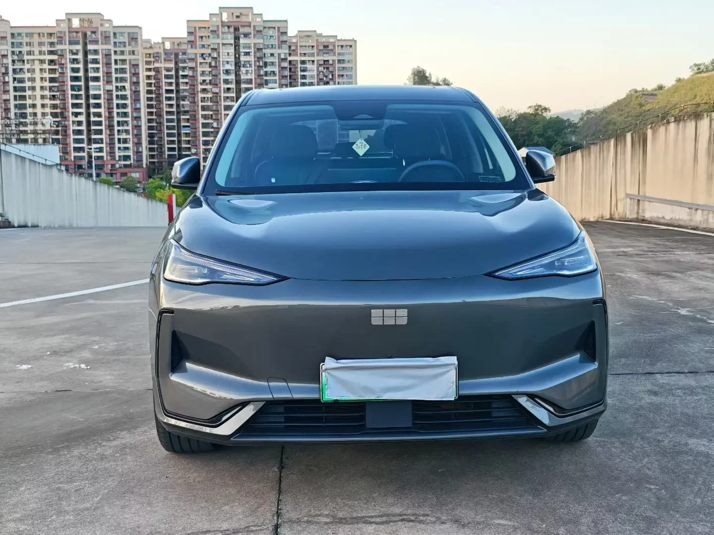 Geely Galaxy E5