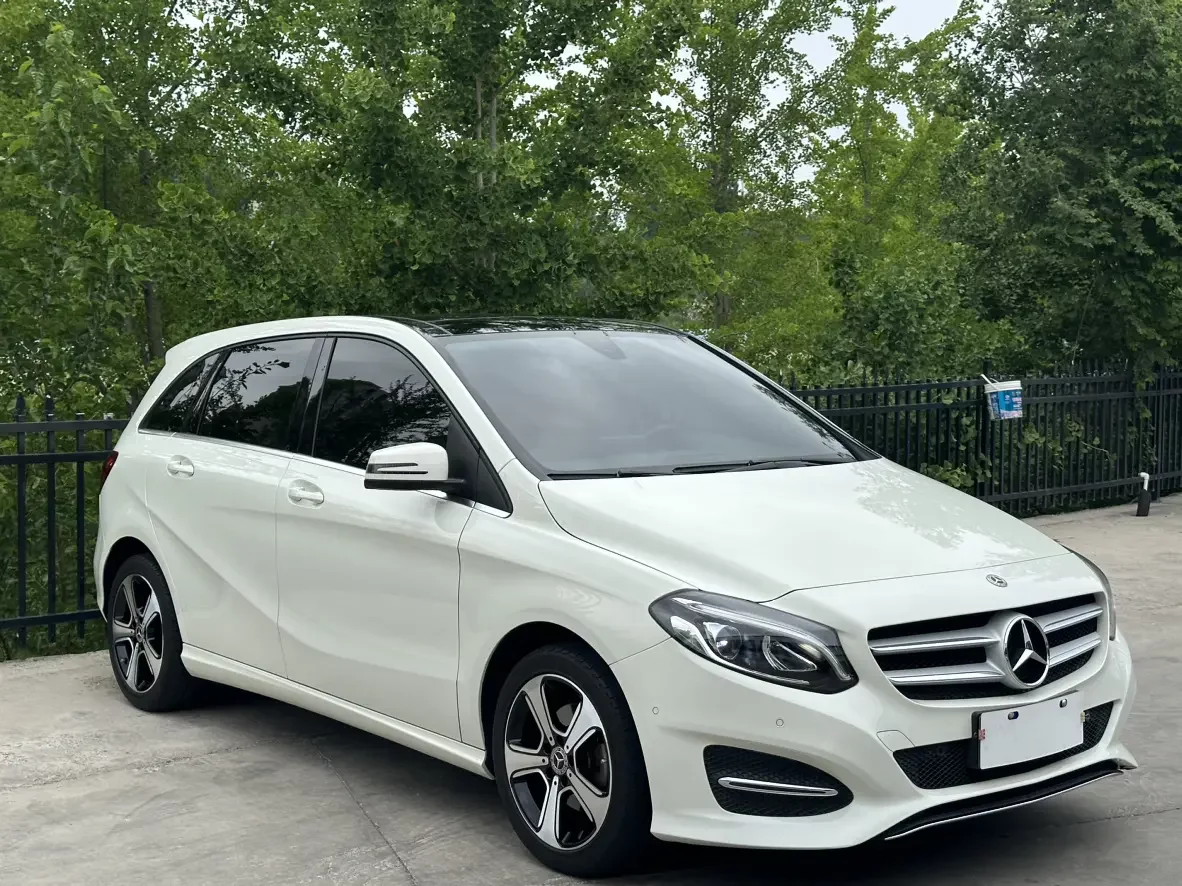 Mercedes-Benz B Class