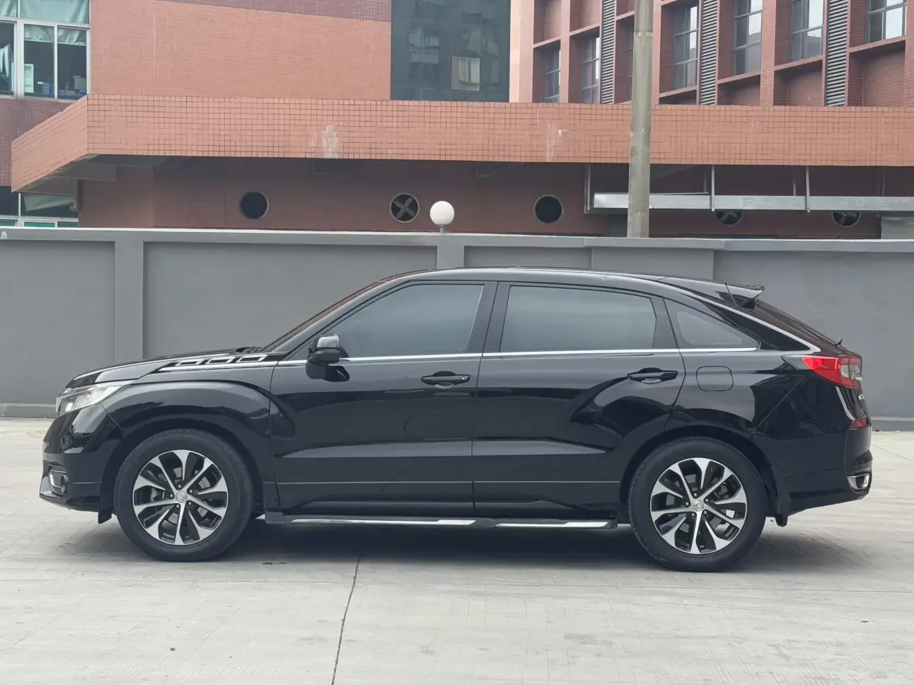 Honda Avancier