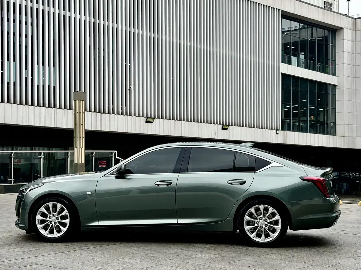 Cadillac CT5