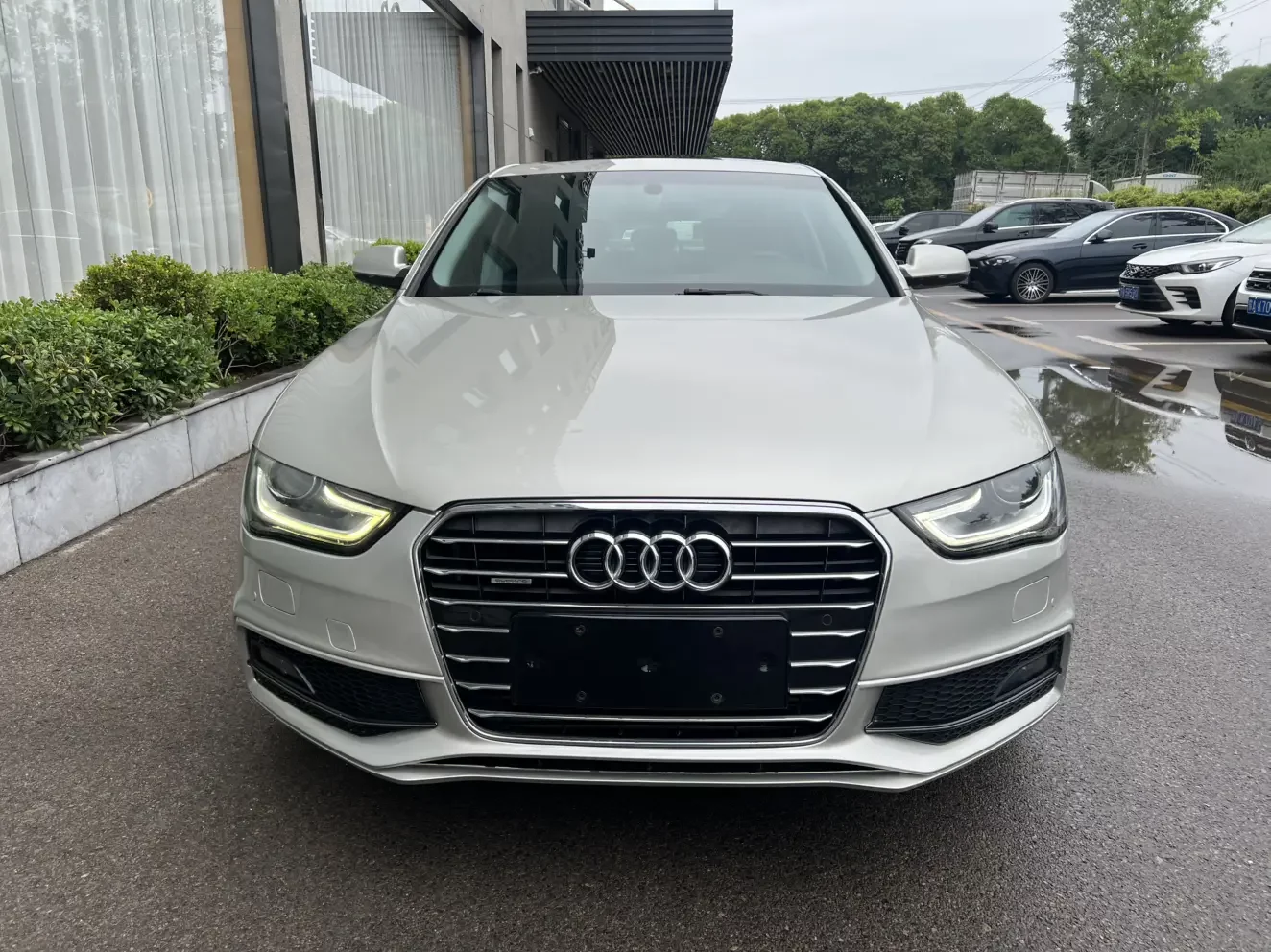 Audi A4L