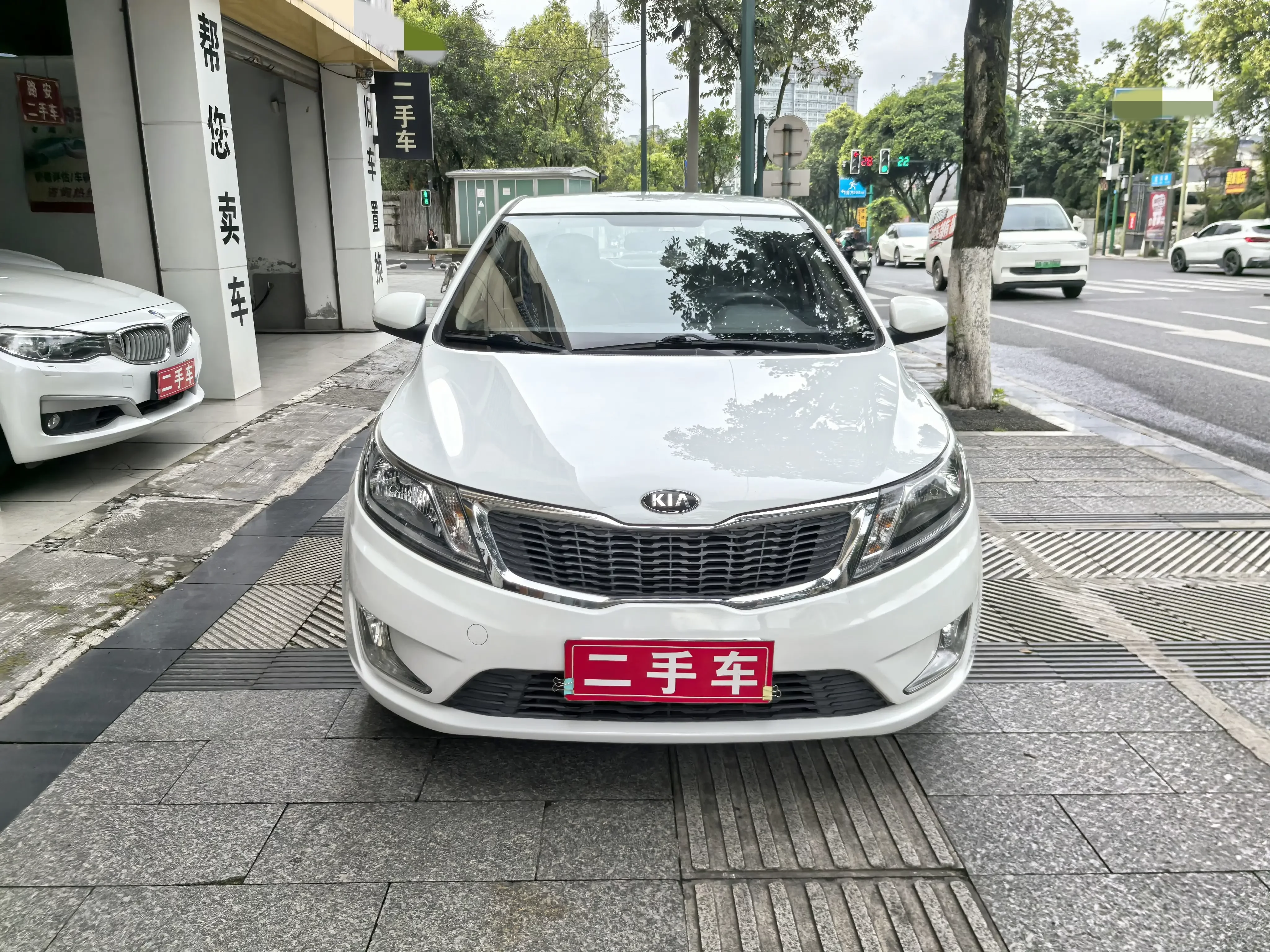Kia K2
