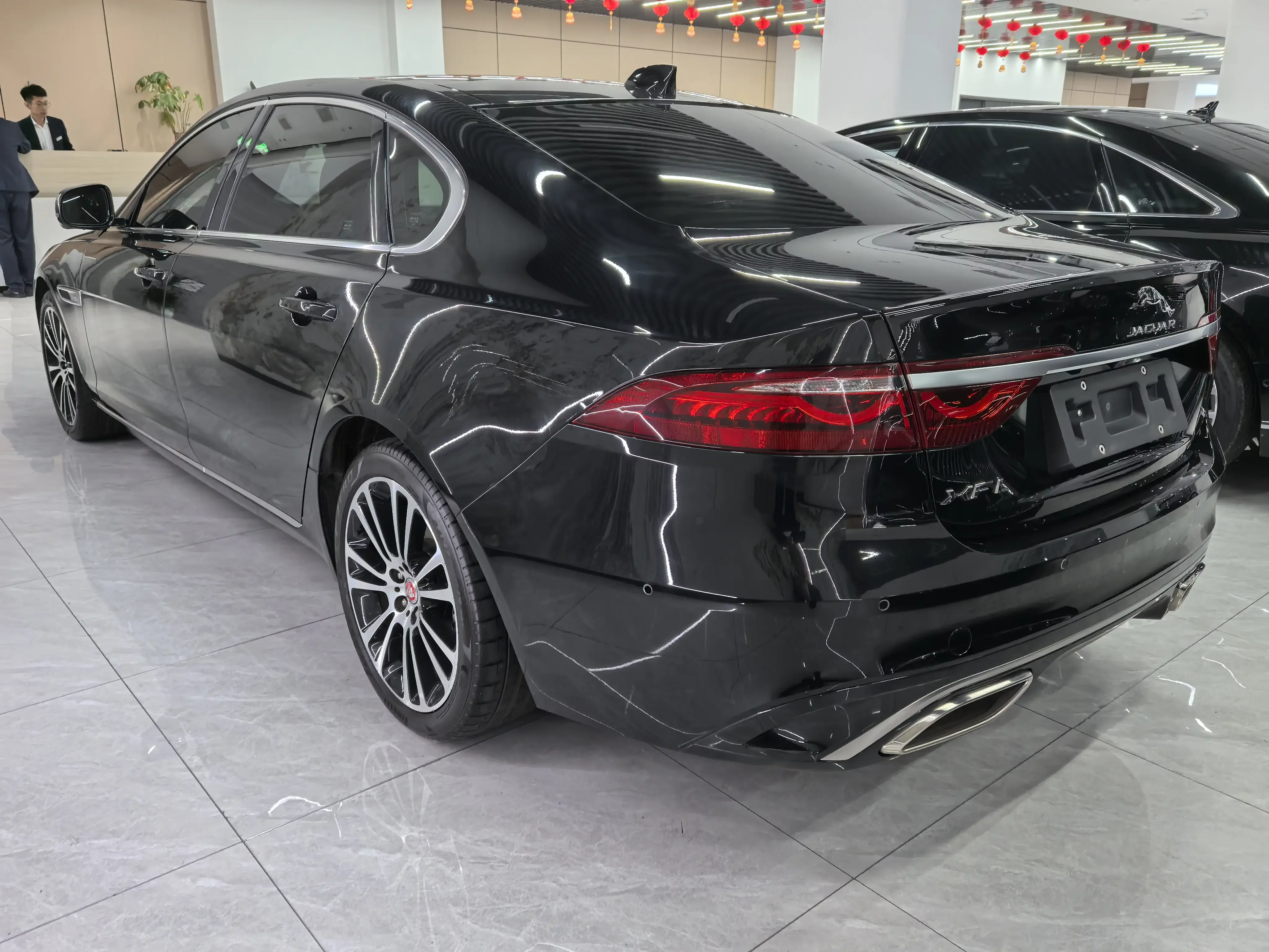 Jaguar XFL