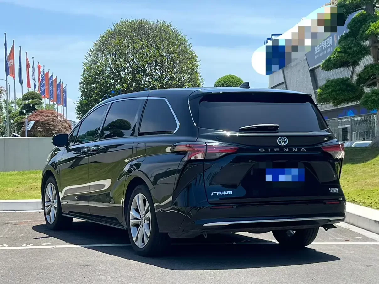 Toyota Sienna