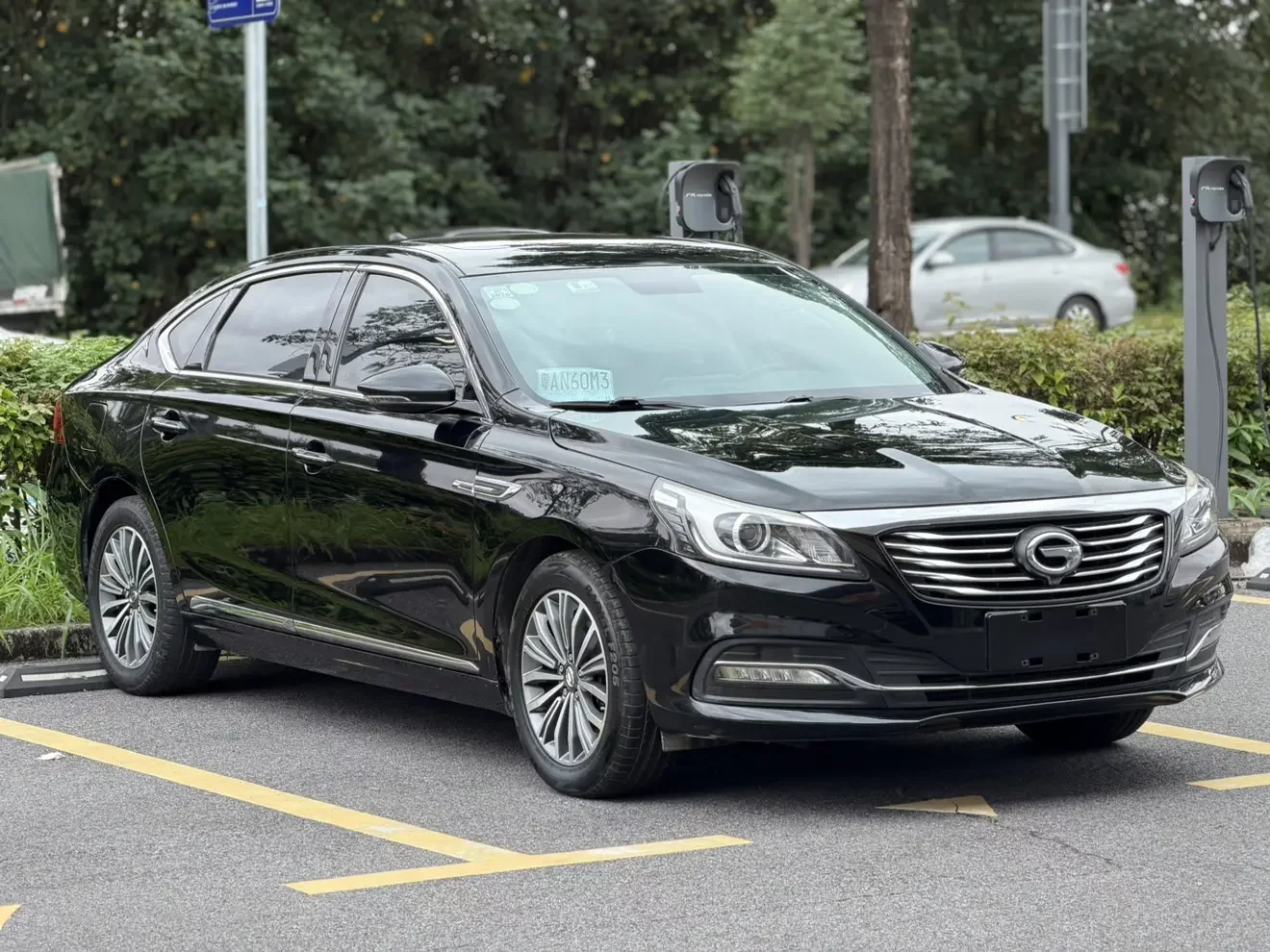 GAC Trumpchi GA8