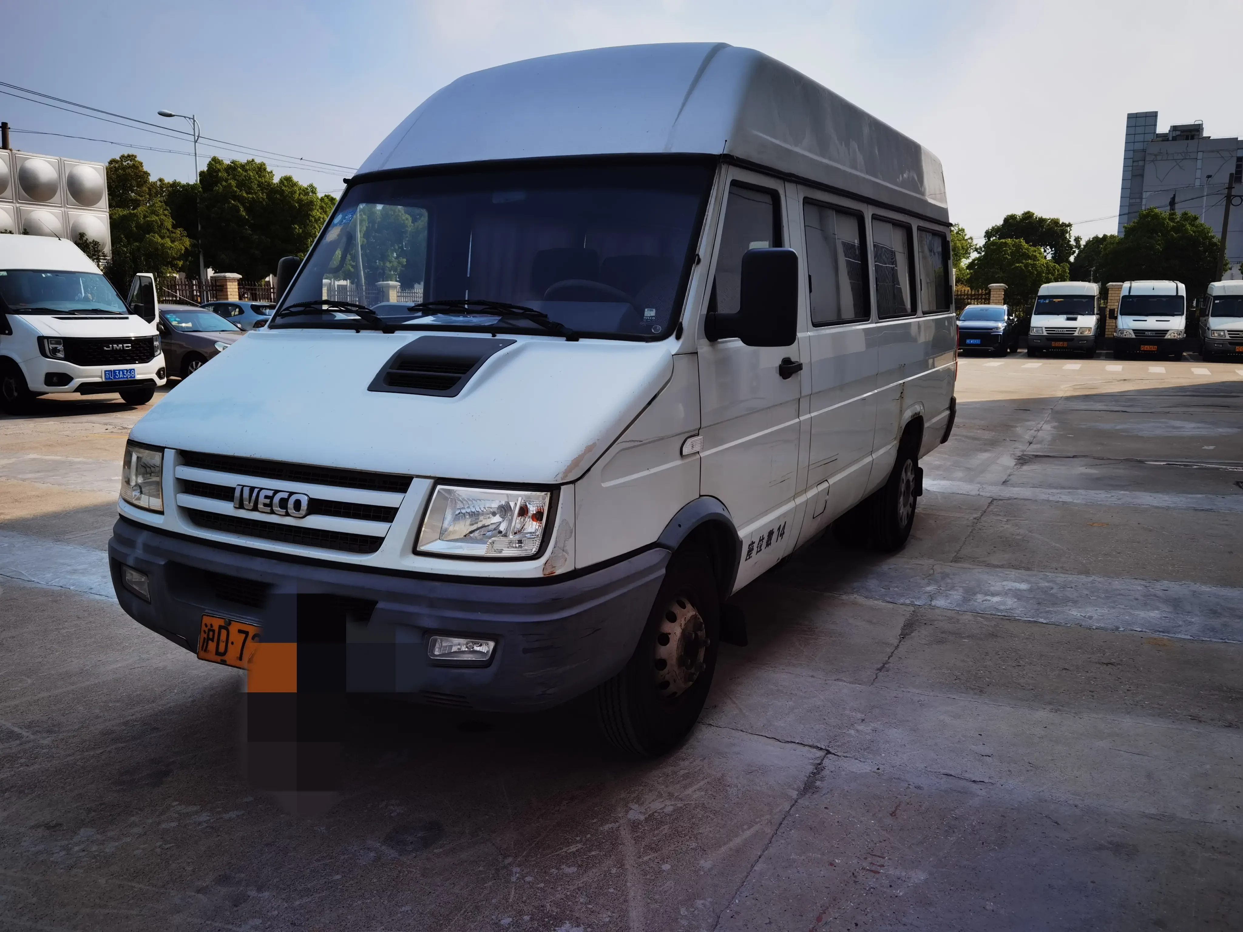 Iveco proud