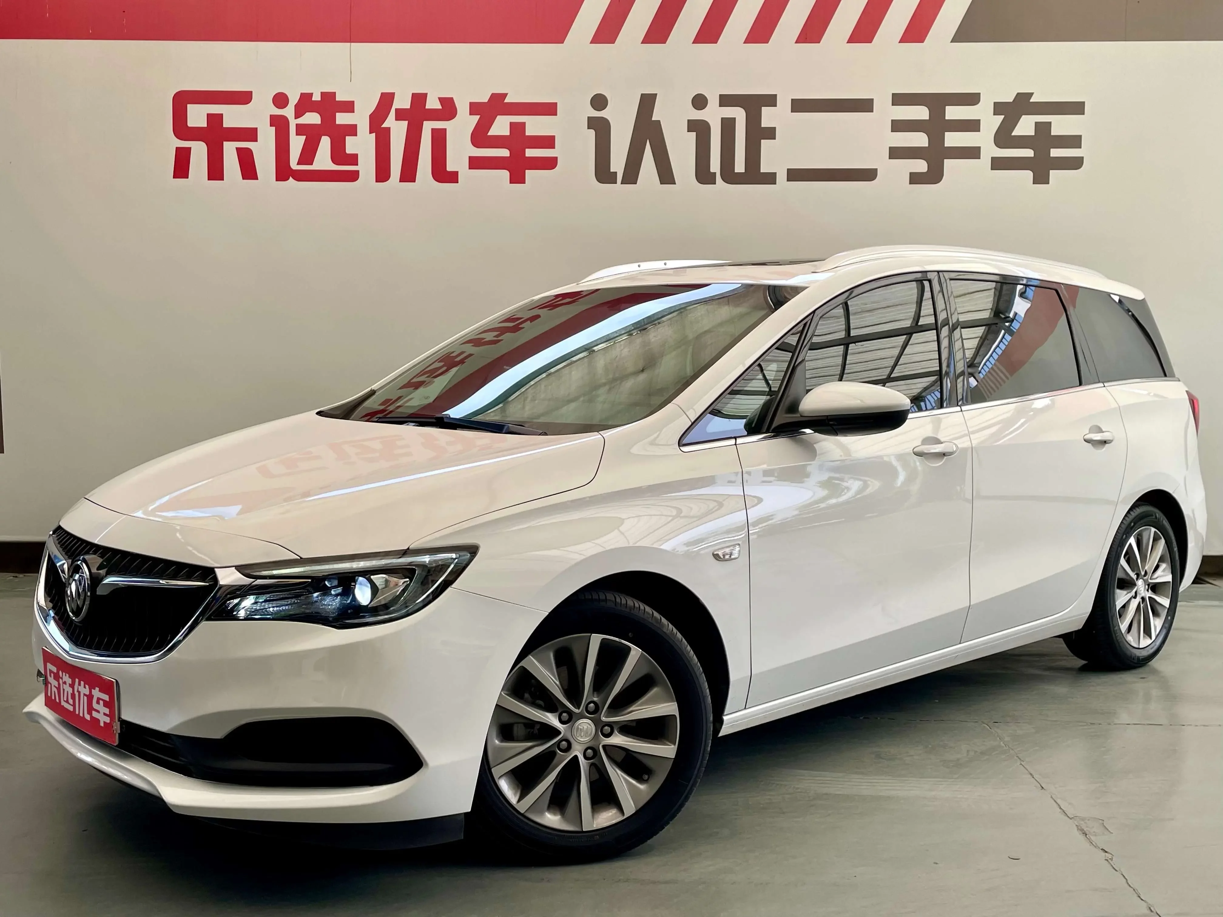 Buick GL6