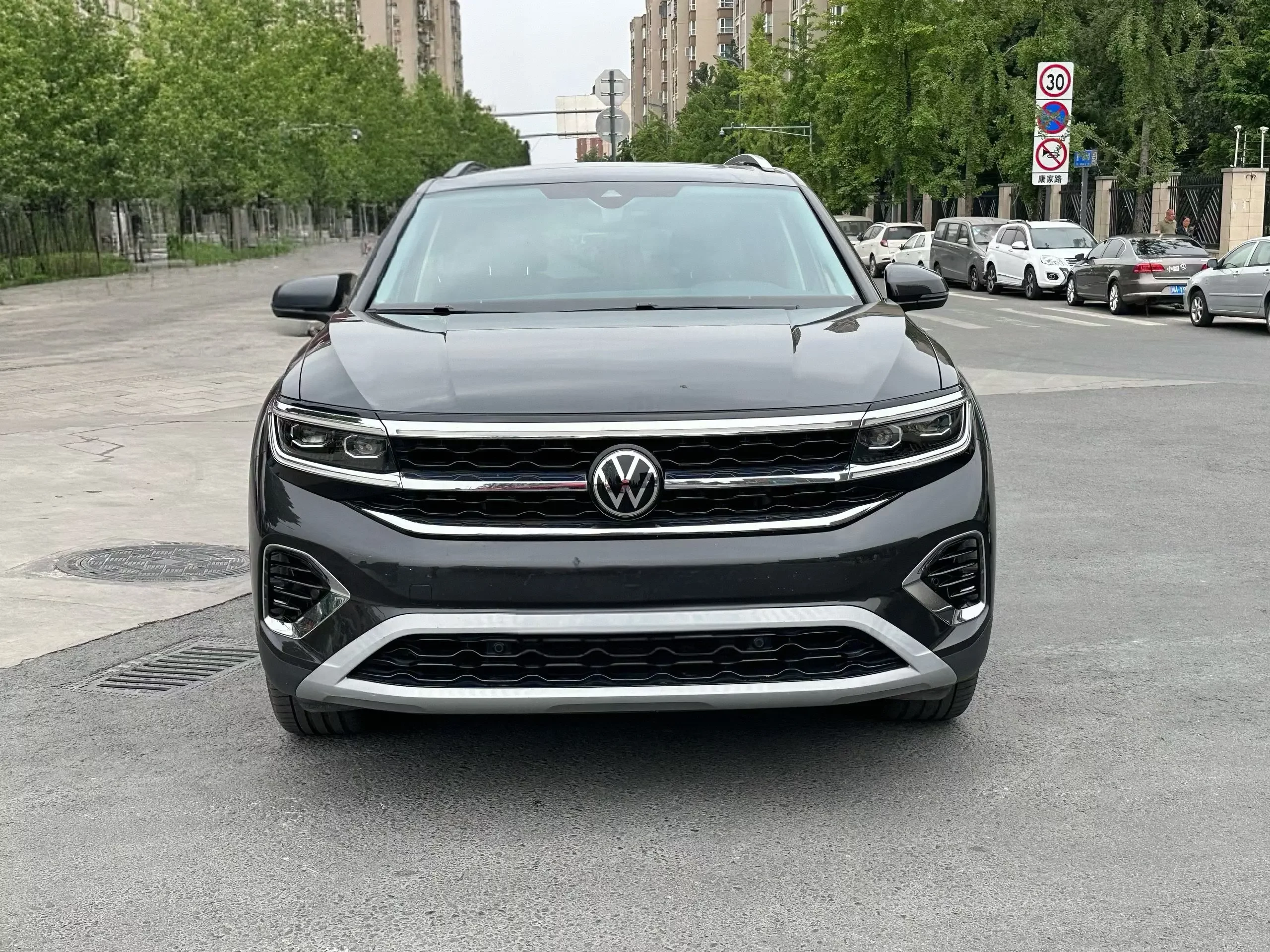 Volkswagen Talagon