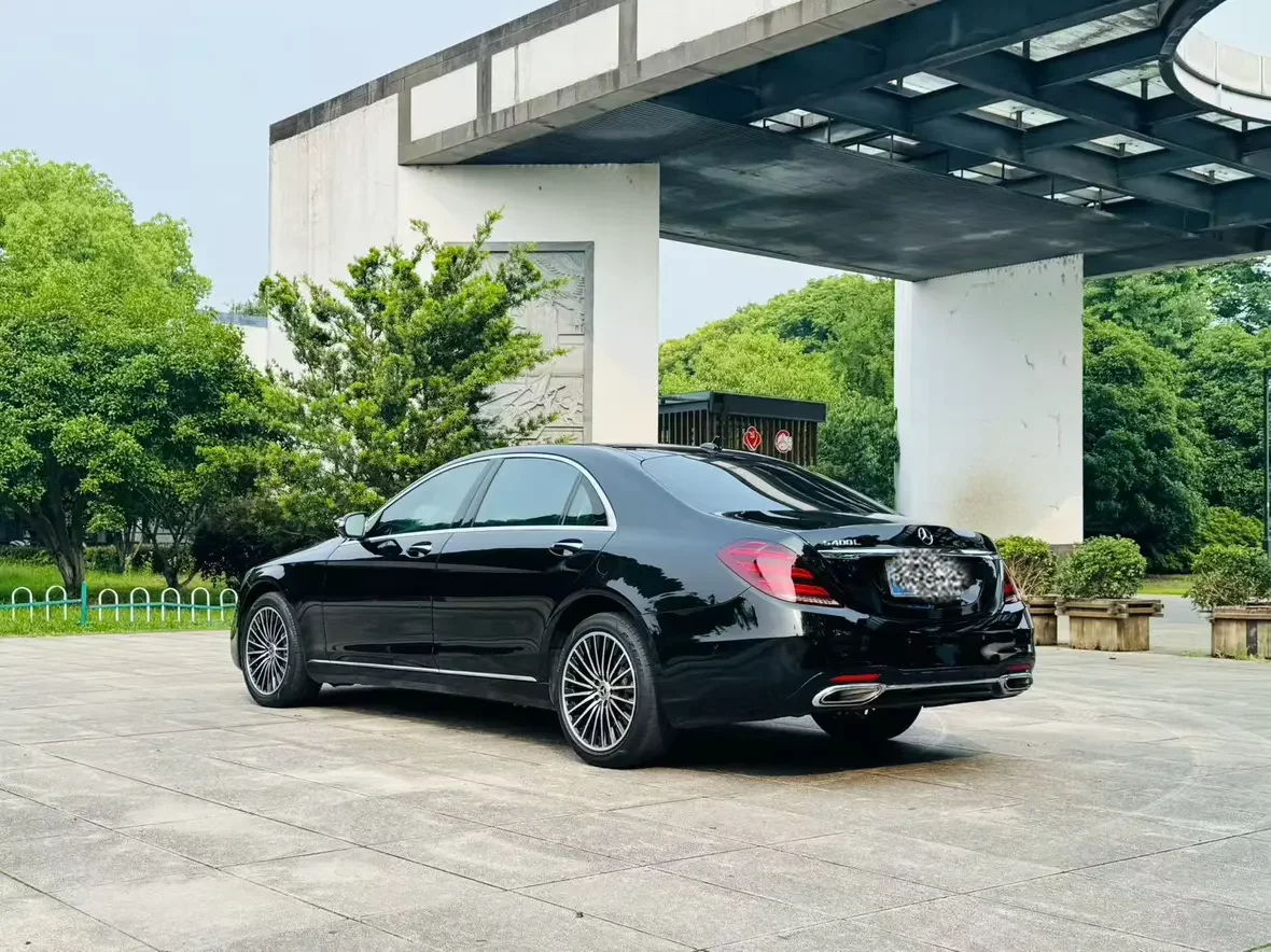 Mercedes-Benz S Class