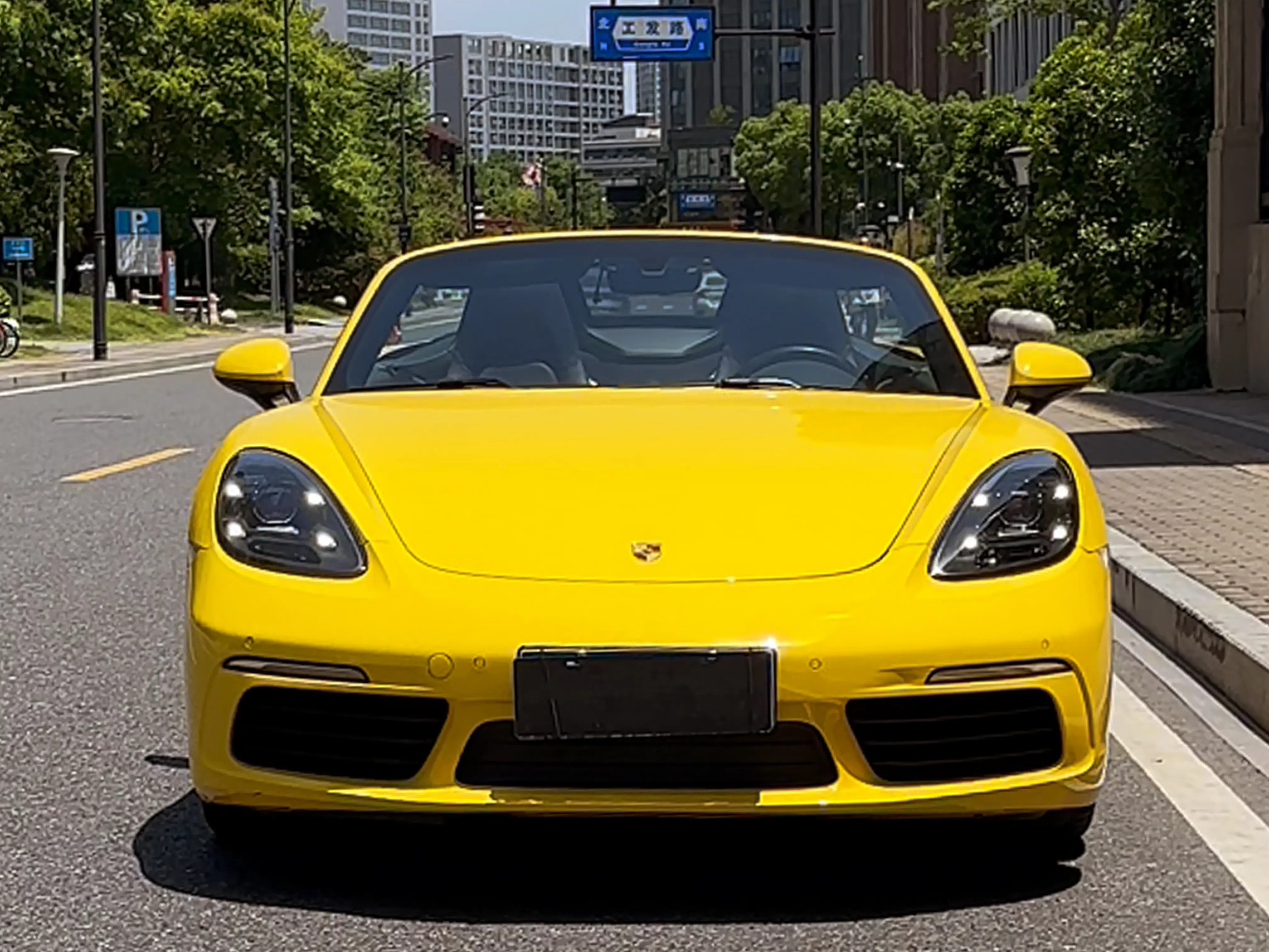 Porsche 718