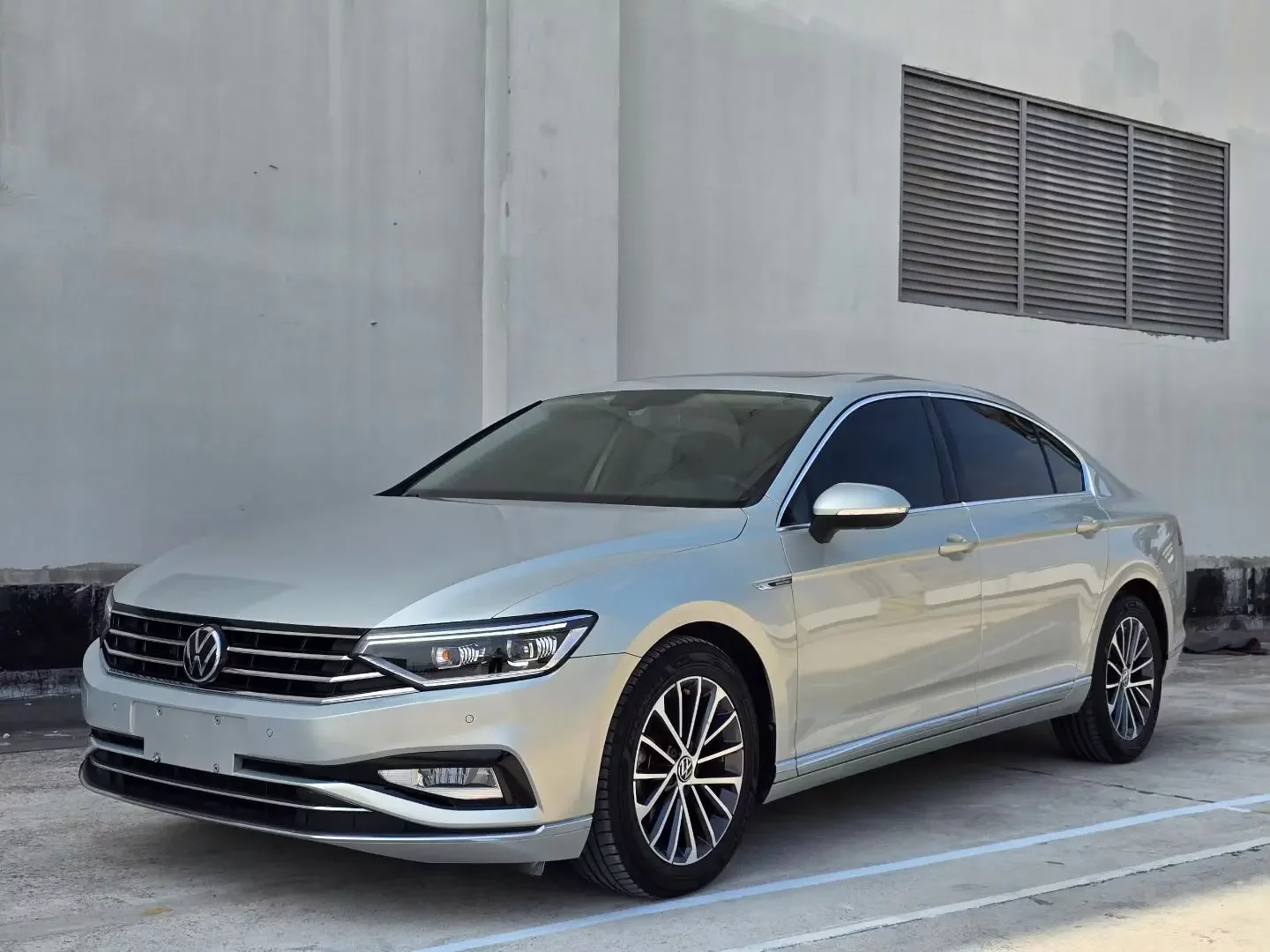 Volkswagen Magotan