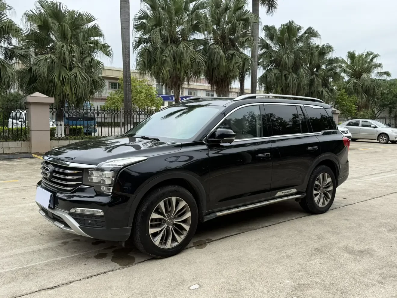 GAC Trumpchi GS8