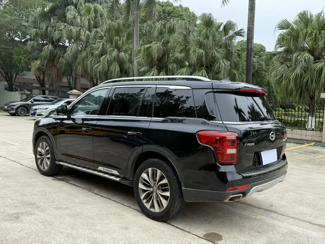 GAC Trumpchi GS8