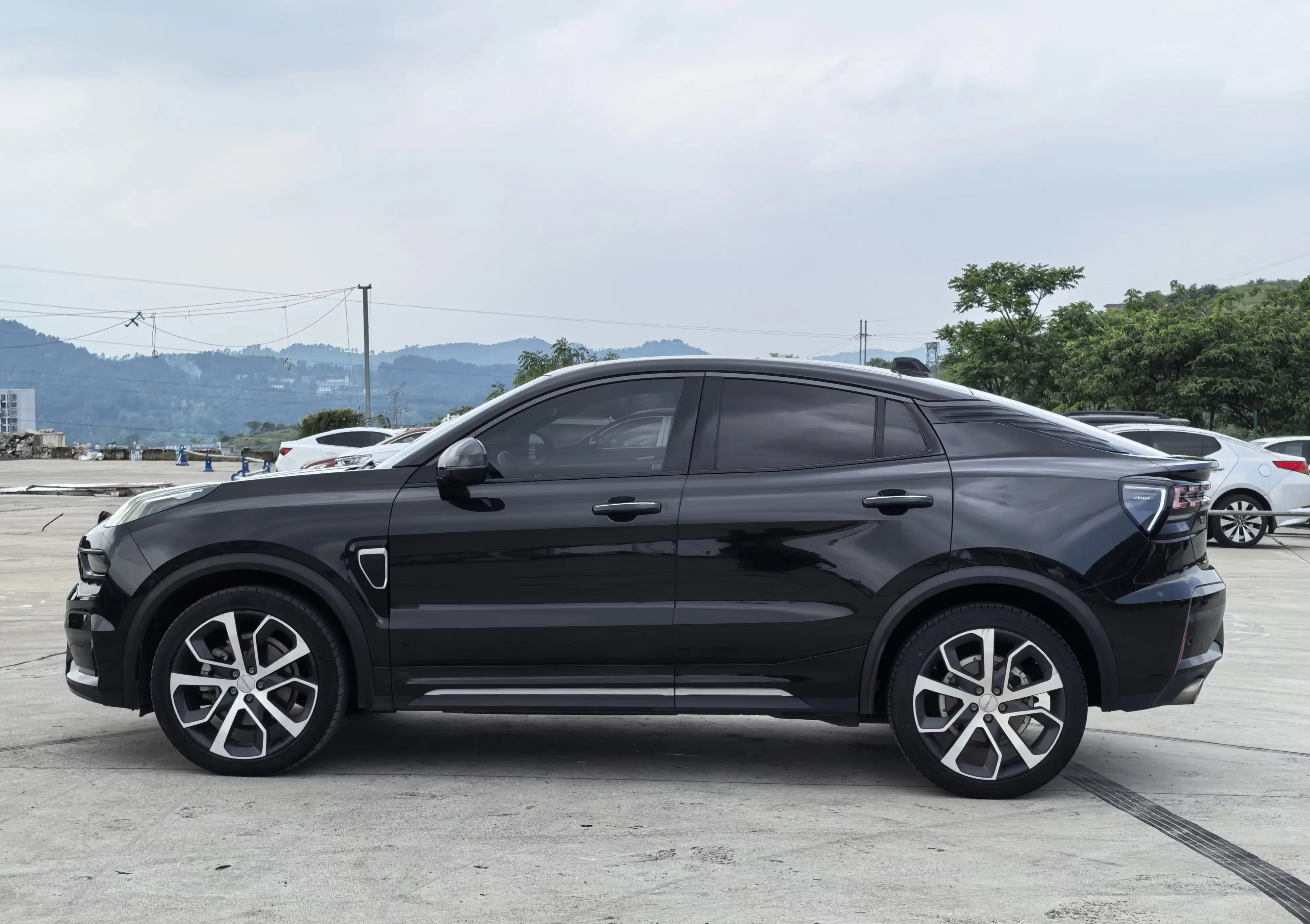 Lynk & Co 05