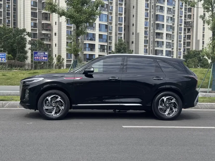 Hongqi HS3