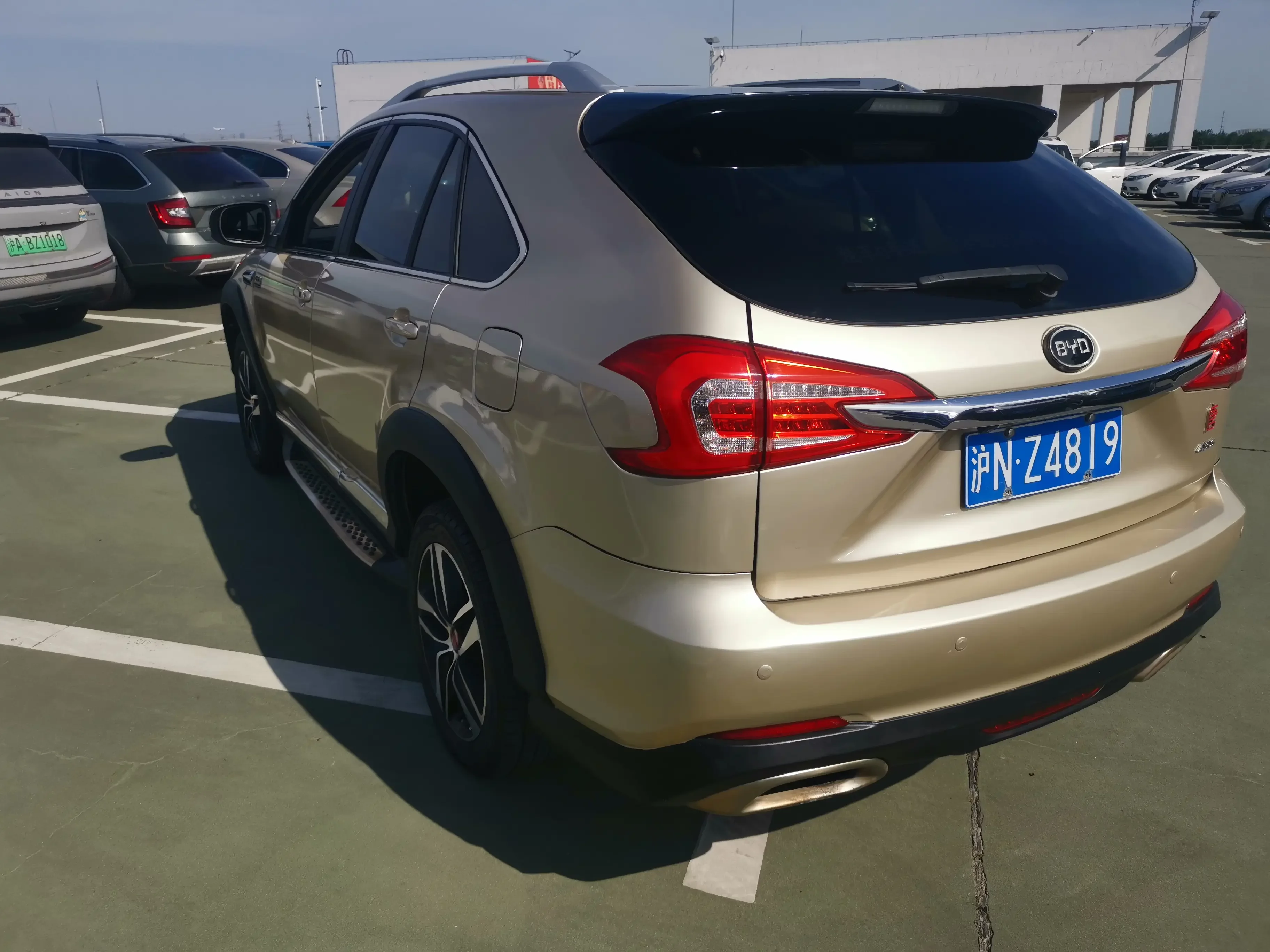 BYD Tang DM