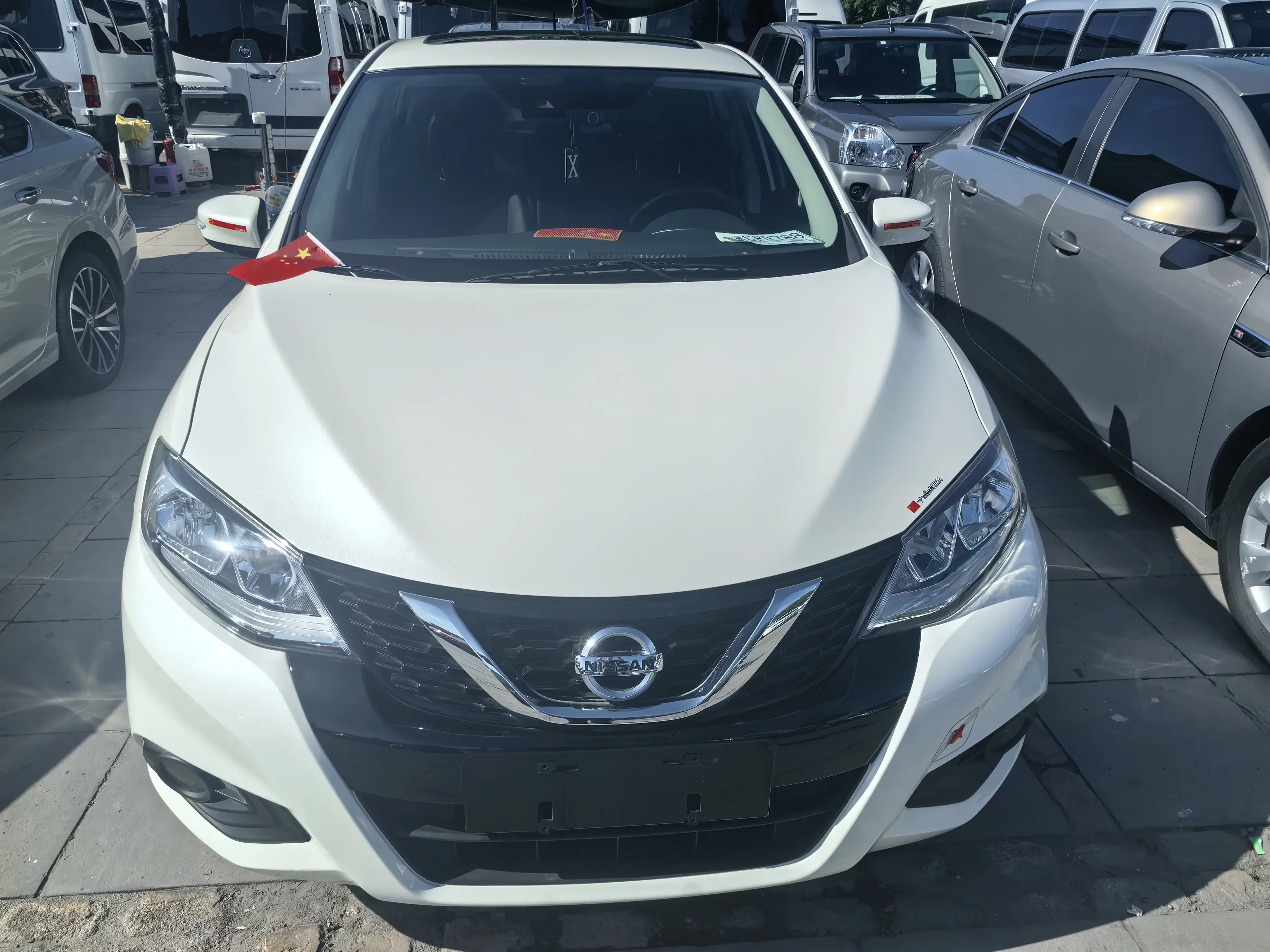 Nissan Tiida
