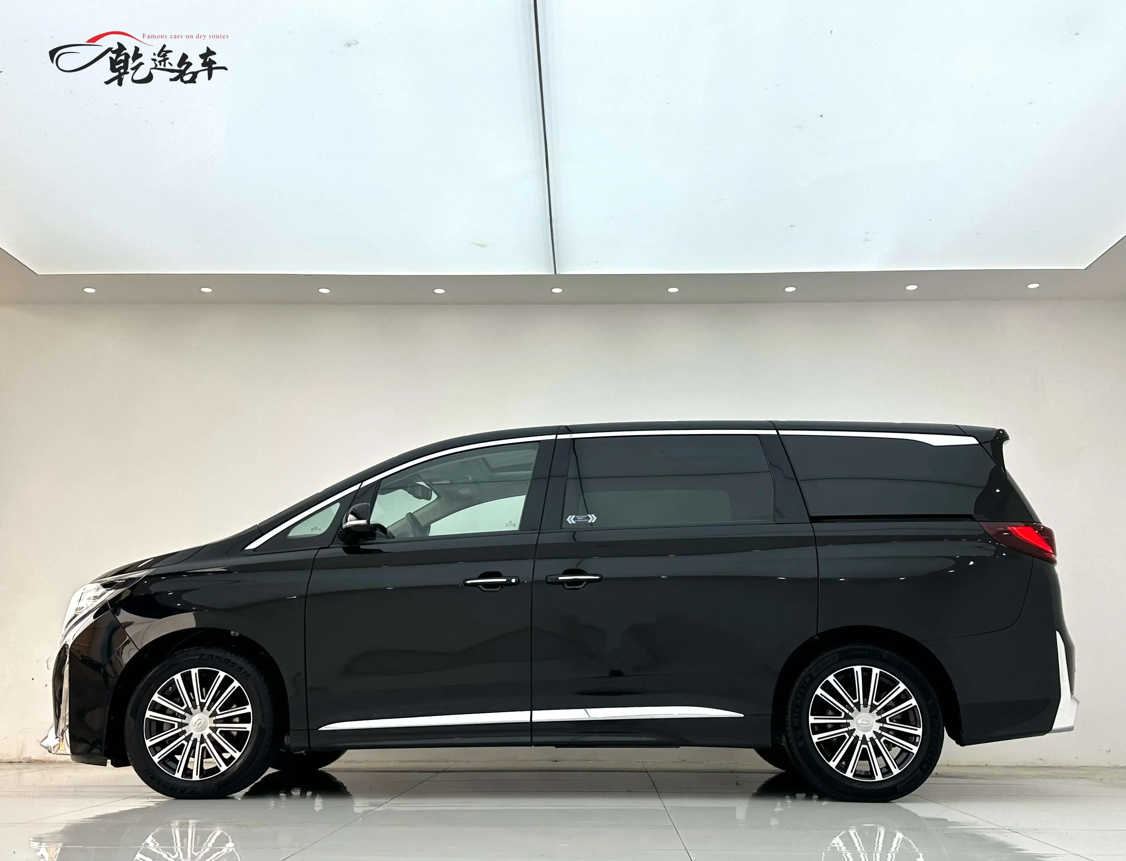 GAC Trumpchi M8