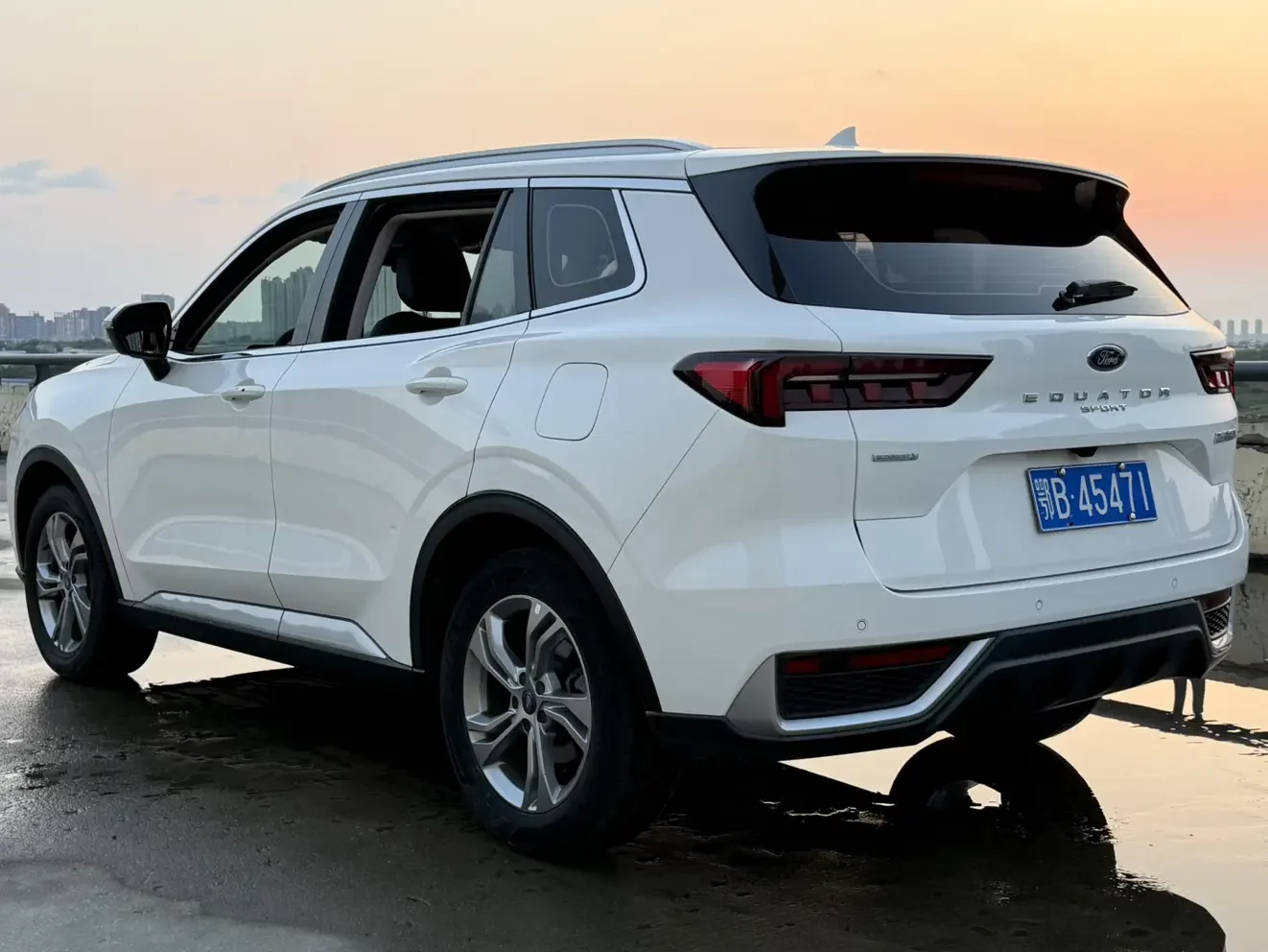 Ford Equator Sport