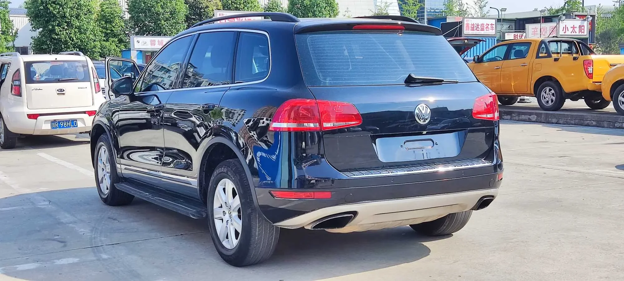 Volkswagen Touareg