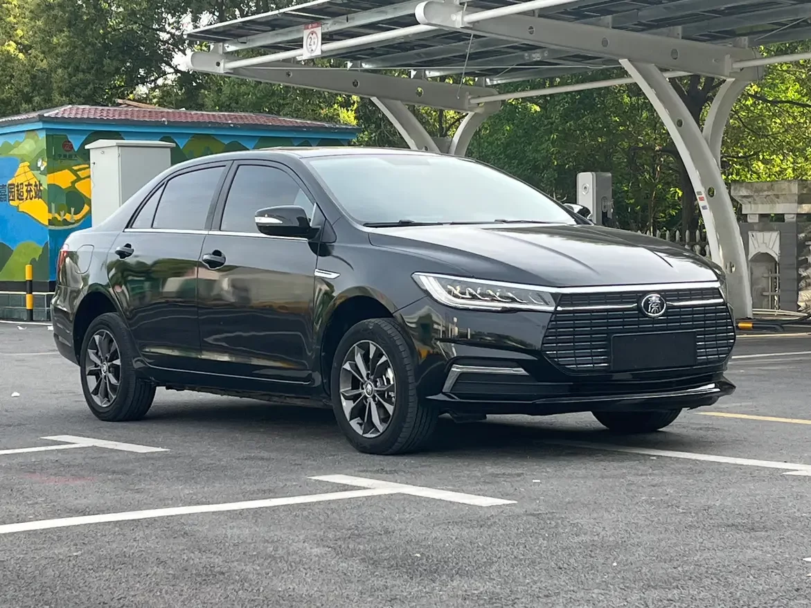 BYD QinEV