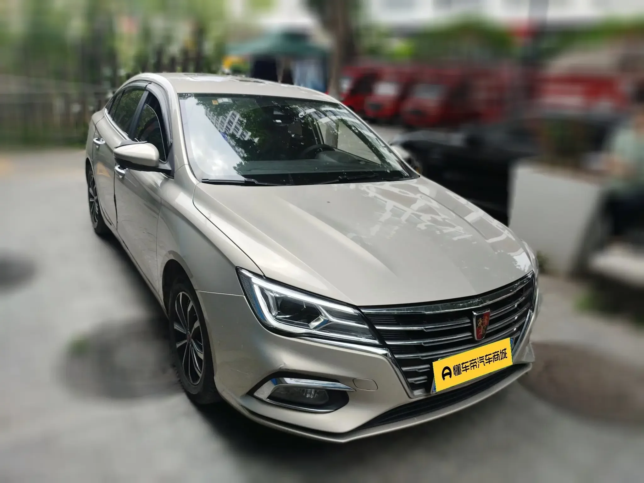 Roewe i5