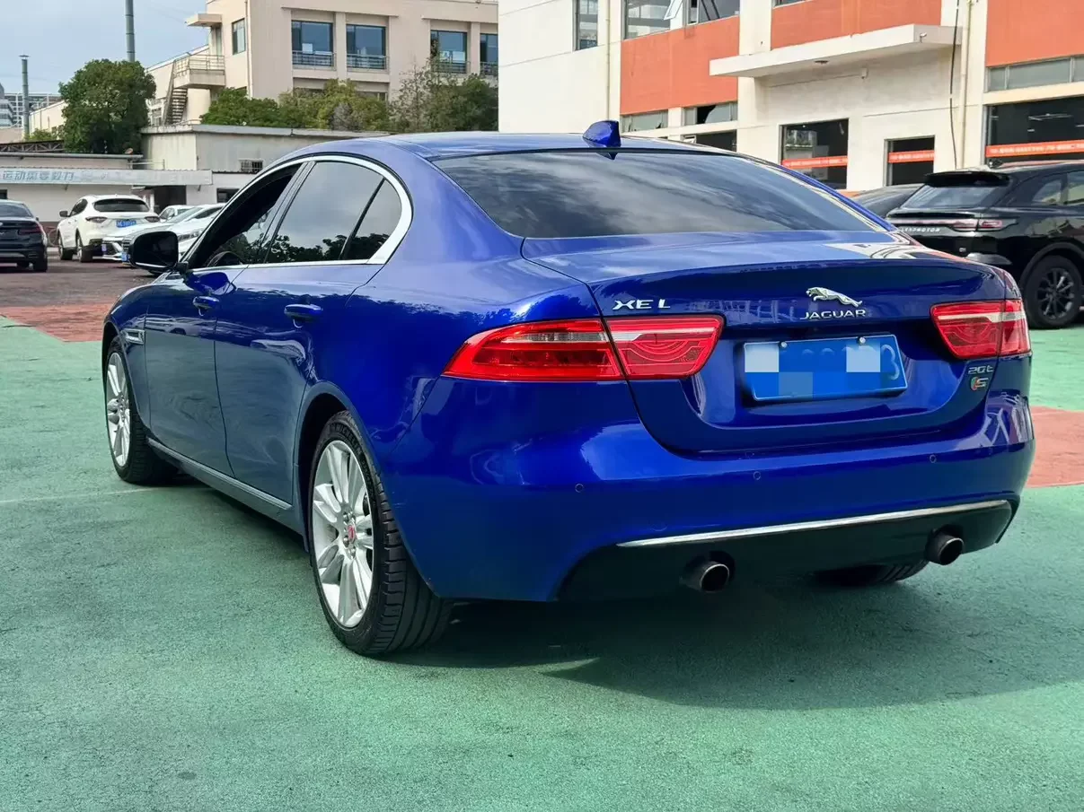 Jaguar XEL
