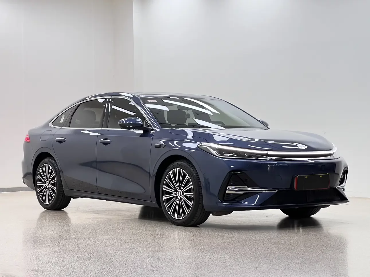 Geely Galaxy A7 EM