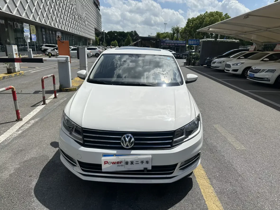 Volkswagen Santana