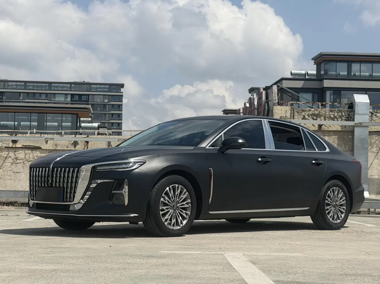 Hongqi H5
