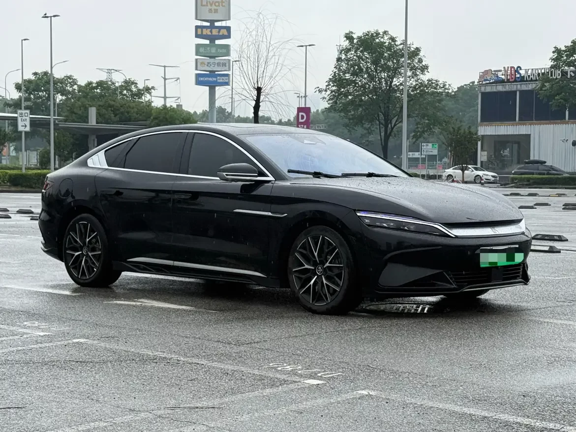 BYD Han EV